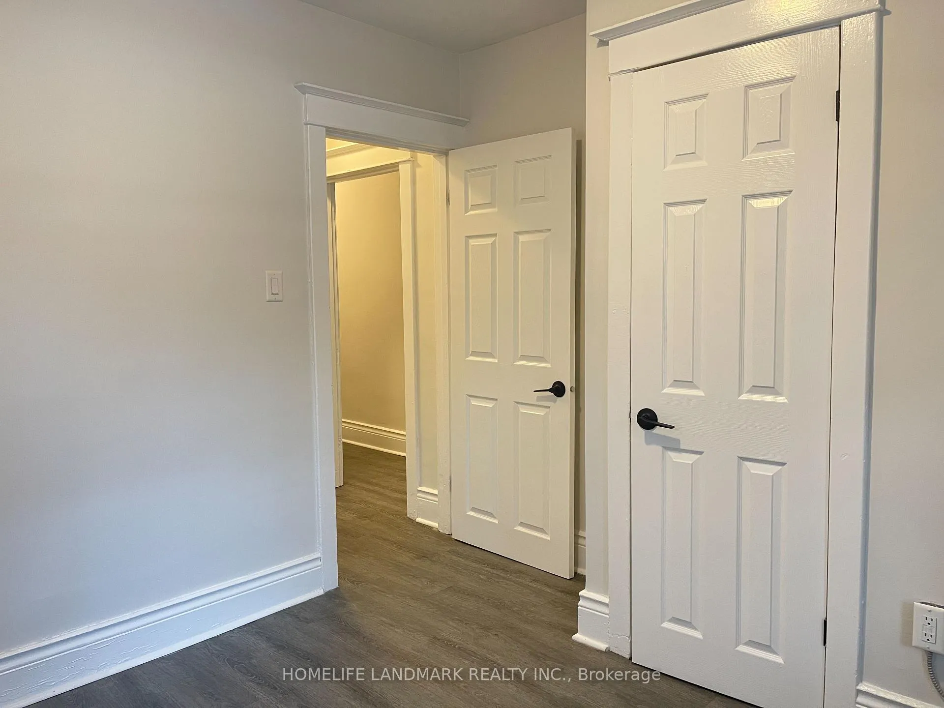 Photo 20 of Unit 1, 987 Main Street E, Hamilton, Crown Point — HOMEH