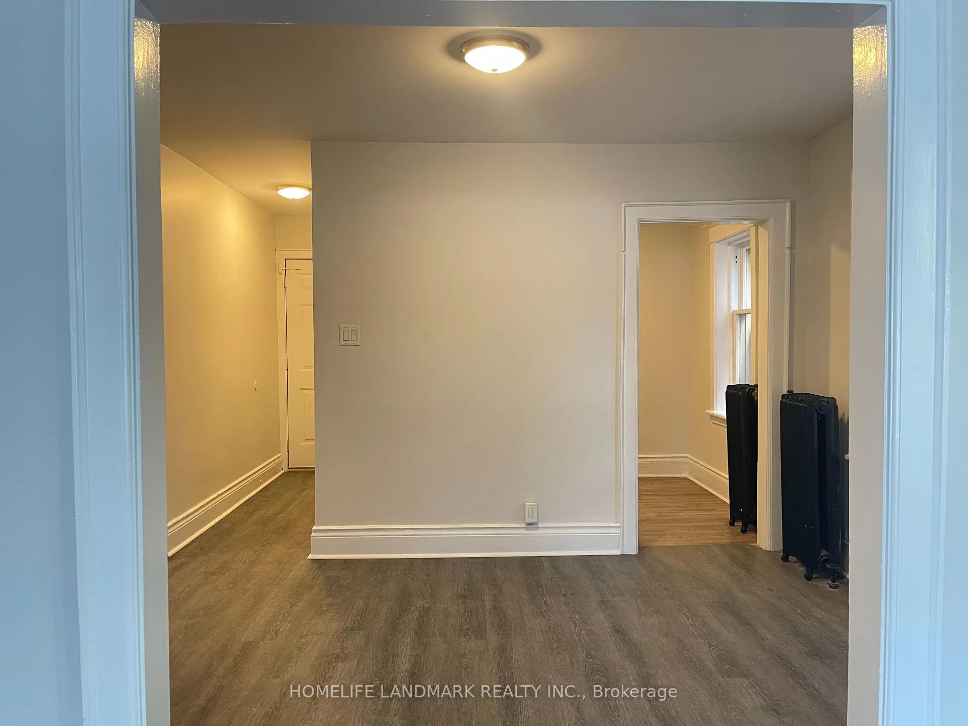 Photo 21 of Unit 1, 987 Main Street E, Hamilton, Crown Point — HOMEH