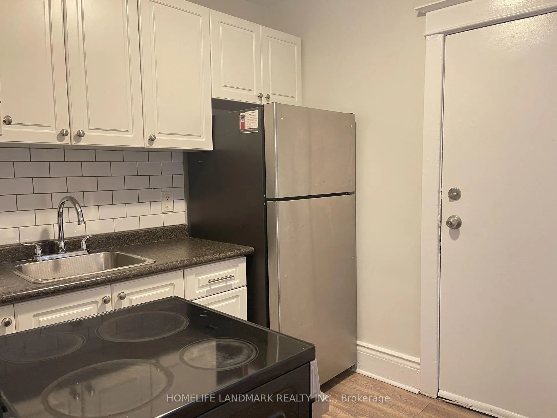 Photo 23 of Unit 1, 987 Main Street E, Hamilton, Crown Point — HOMEH