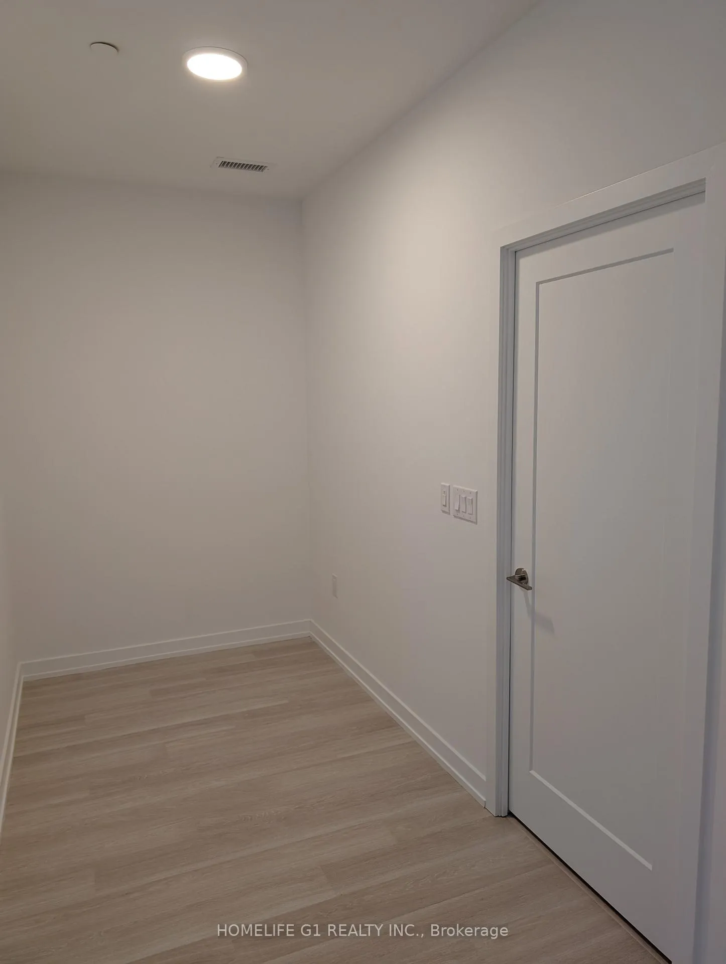 Photo 7 of Unit B-1801, 9751 Markham Road, Markham, Greensborough — HOMEH