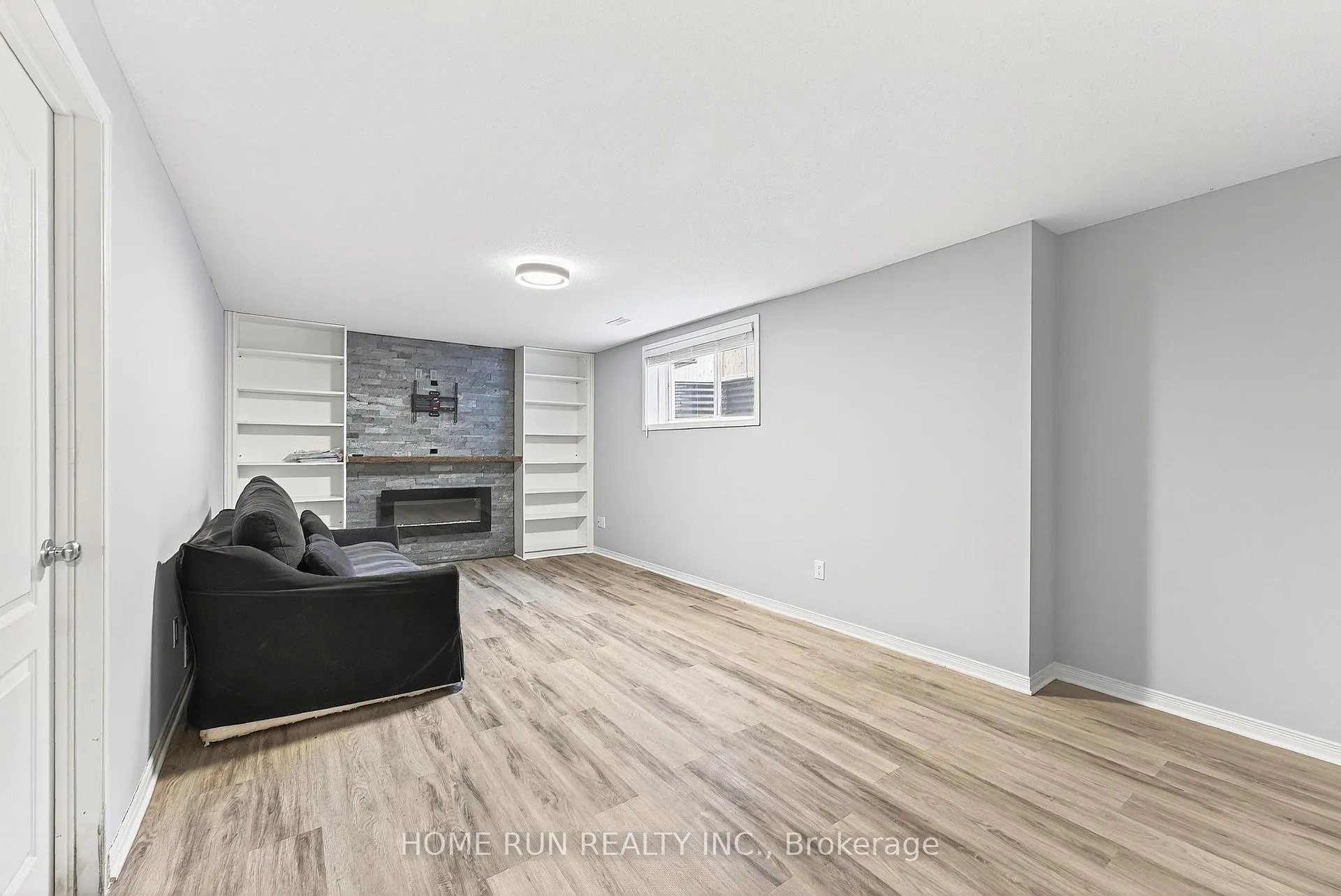 Photo 29 of 104 Eye Bright Crescent, Ottawa, Riverside South/Gloucester Glen — HOMEH