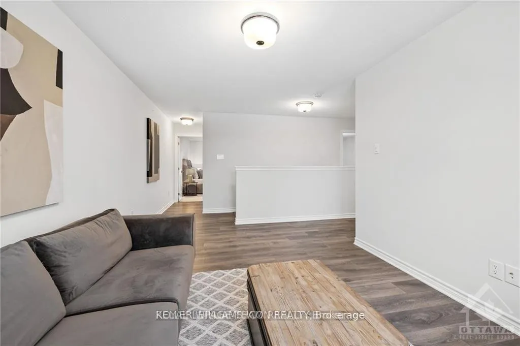 Photo 16 of 2506 Half Moon Byway, Ottawa, Barrhaven - Half Moon Bay — HOMEH