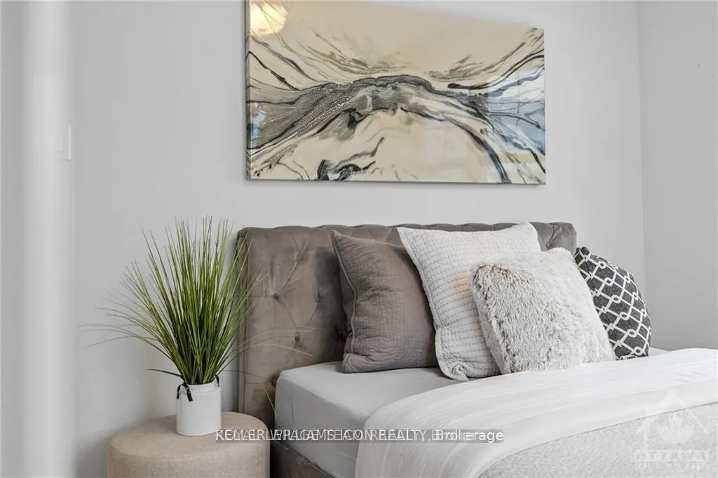 Photo 29 of 2506 Half Moon Byway, Ottawa, Barrhaven - Half Moon Bay — HOMEH