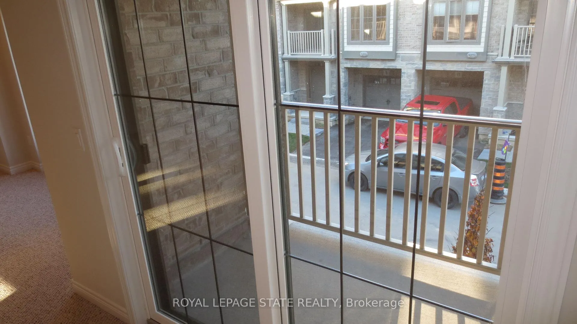 Photo 12 of 12 Waterview Drive, Hamilton, Lakeshore — HOMEH