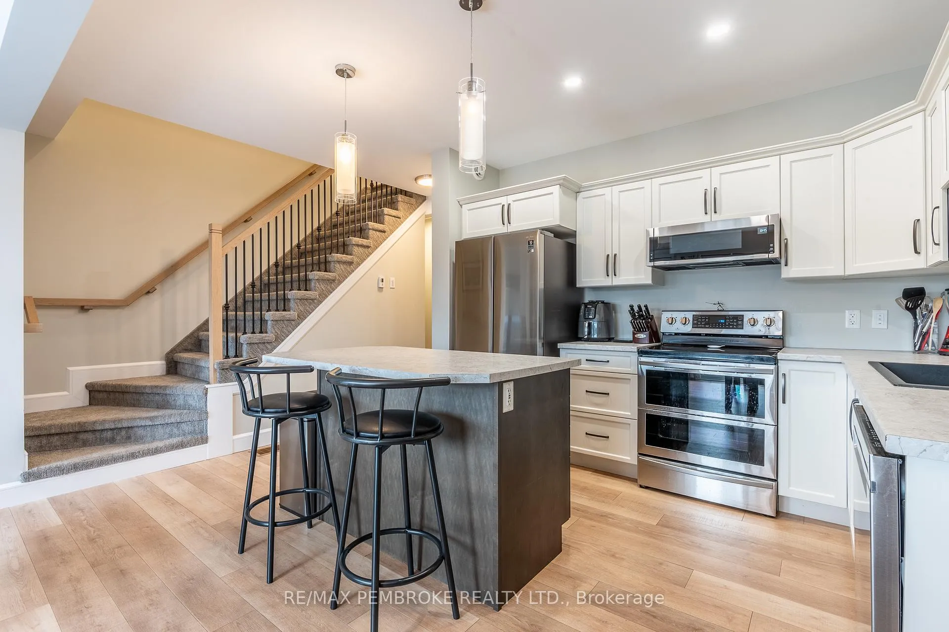 Photo 13 of 73 Chad Street, Petawawa — HOMEH
