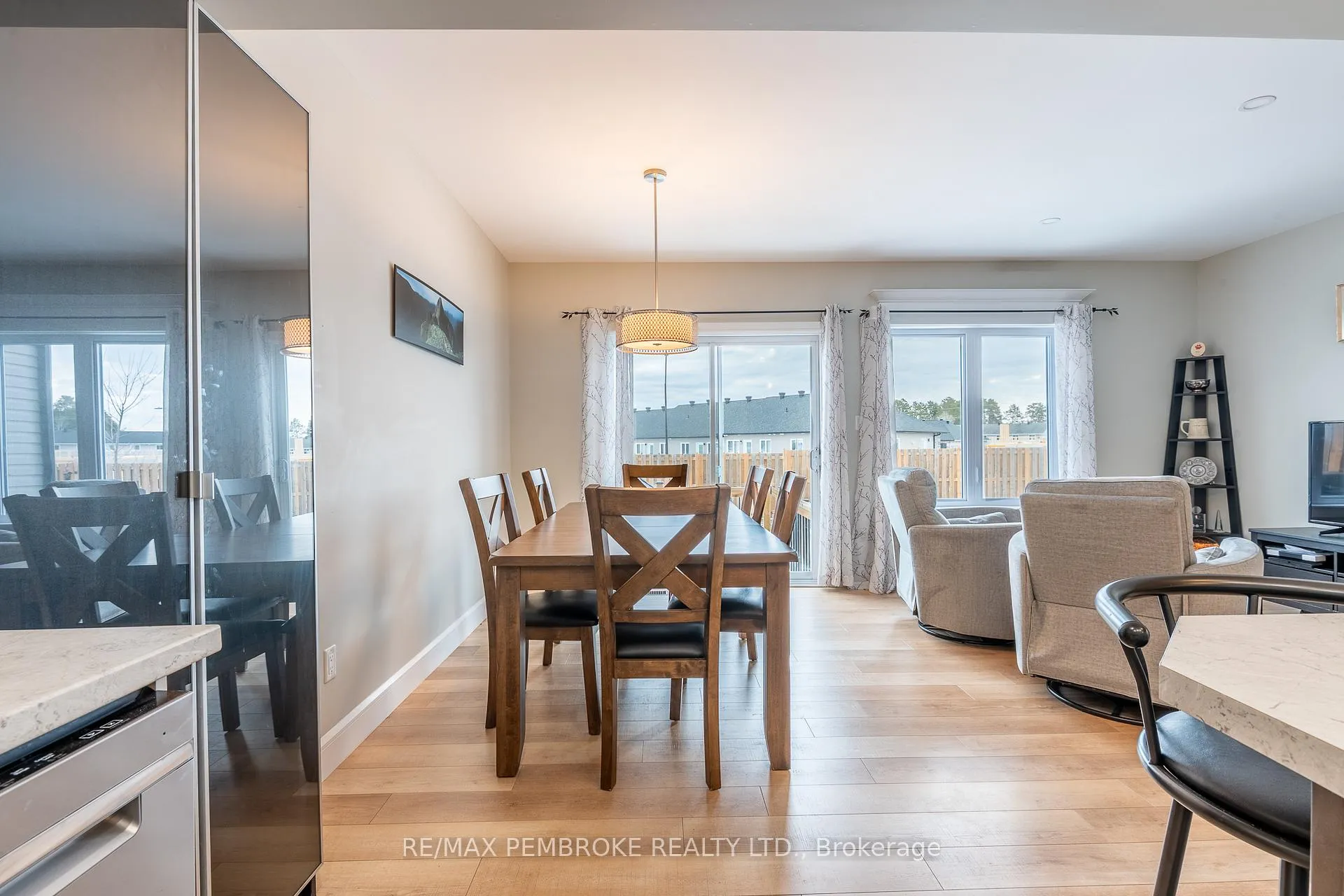 Photo 15 of 73 Chad Street, Petawawa — HOMEH