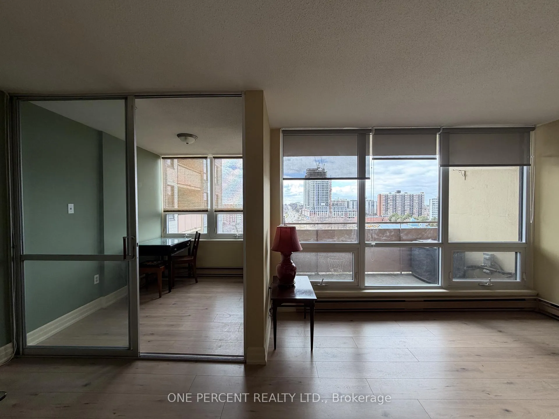 Photo 8 of Unit 1402, 61 Richview Road, Etobicoke, Humber Heights — HOMEH