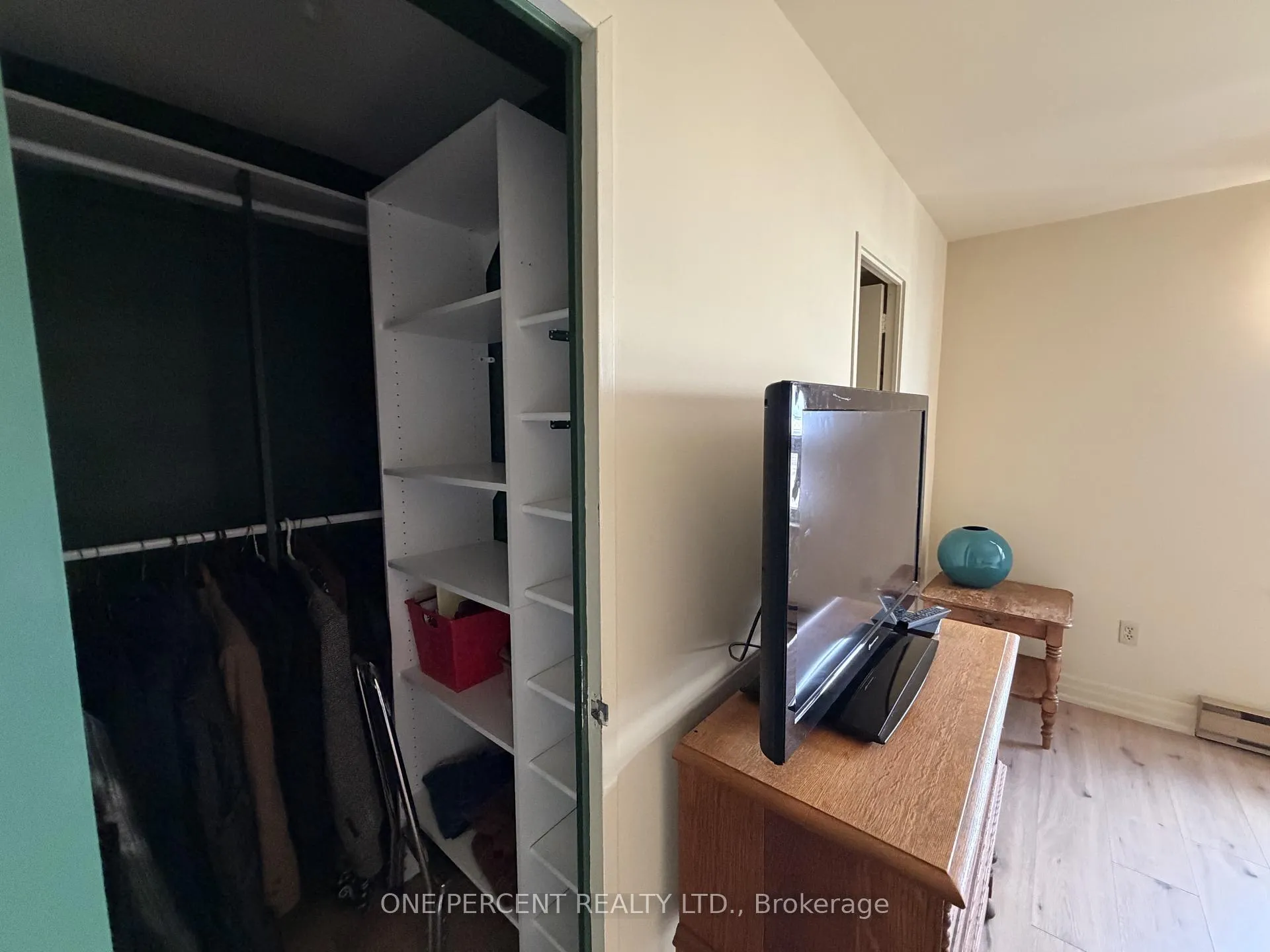 Photo 13 of Unit 1402, 61 Richview Road, Etobicoke, Humber Heights — HOMEH