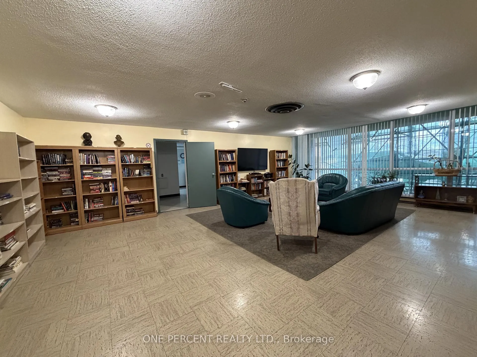 Photo 30 of Unit 1402, 61 Richview Road, Etobicoke, Humber Heights — HOMEH