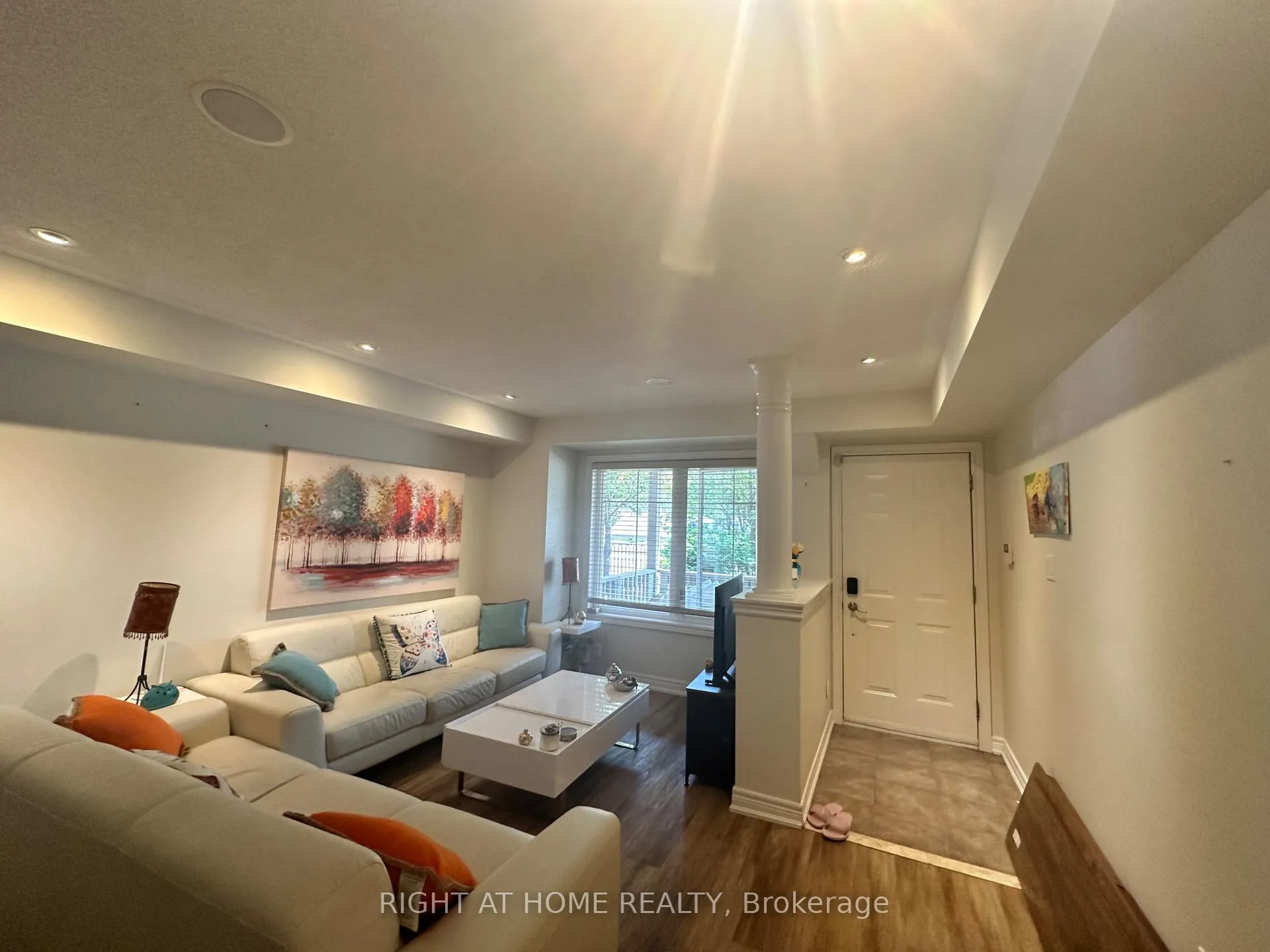 Photo 19 of Unit Ground, 1830 Lake Shore Boulevard E, Toronto, The Beaches — HOMEH