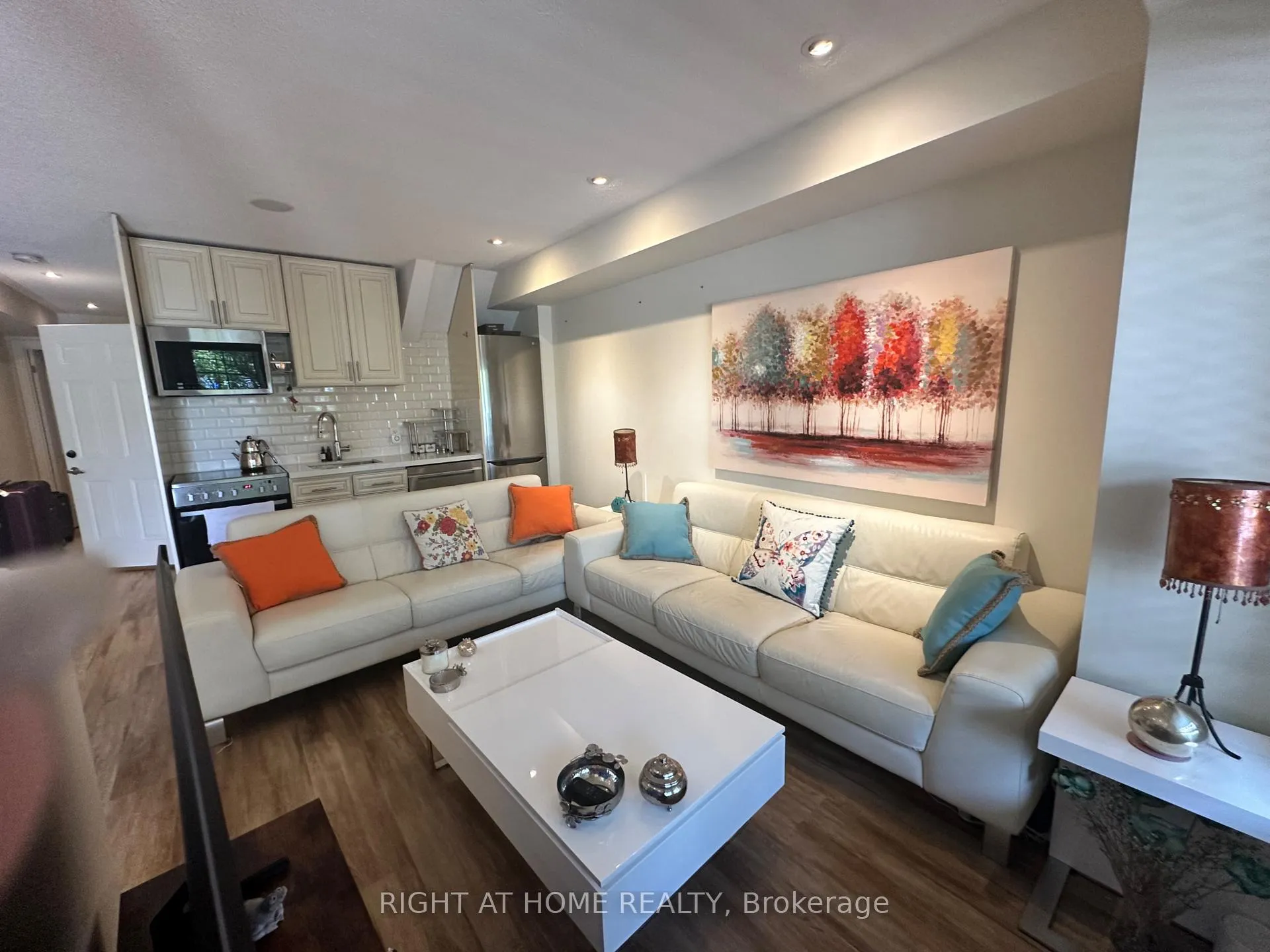 Photo 20 of Unit Ground, 1830 Lake Shore Boulevard E, Toronto, The Beaches — HOMEH