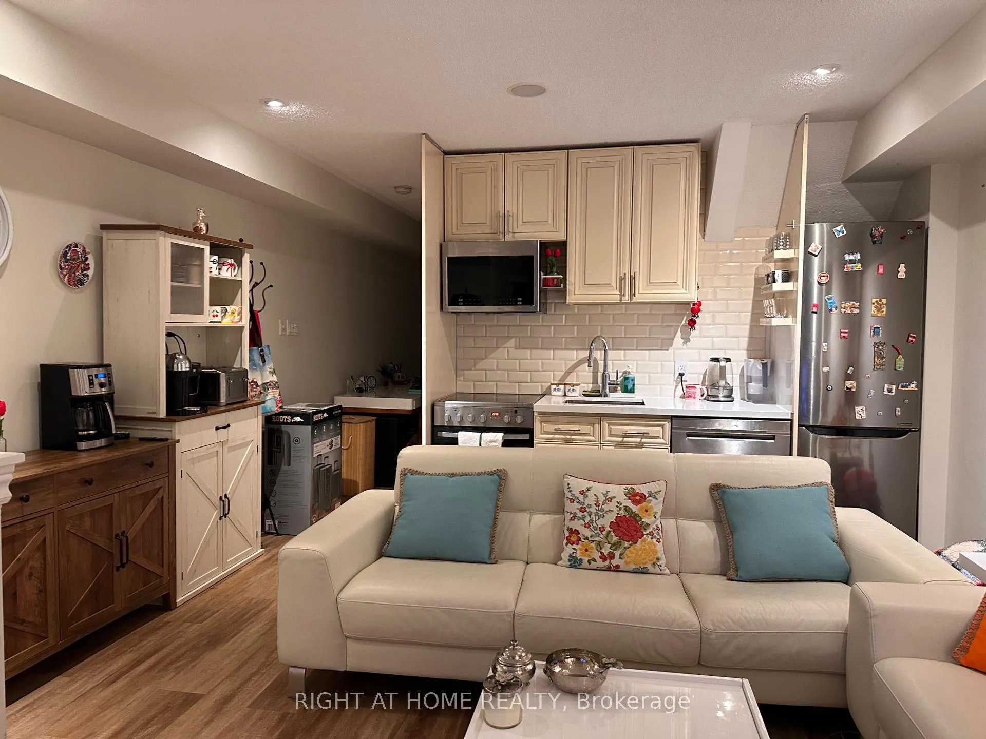 Photo 27 of Unit Ground, 1830 Lake Shore Boulevard E, Toronto, The Beaches — HOMEH