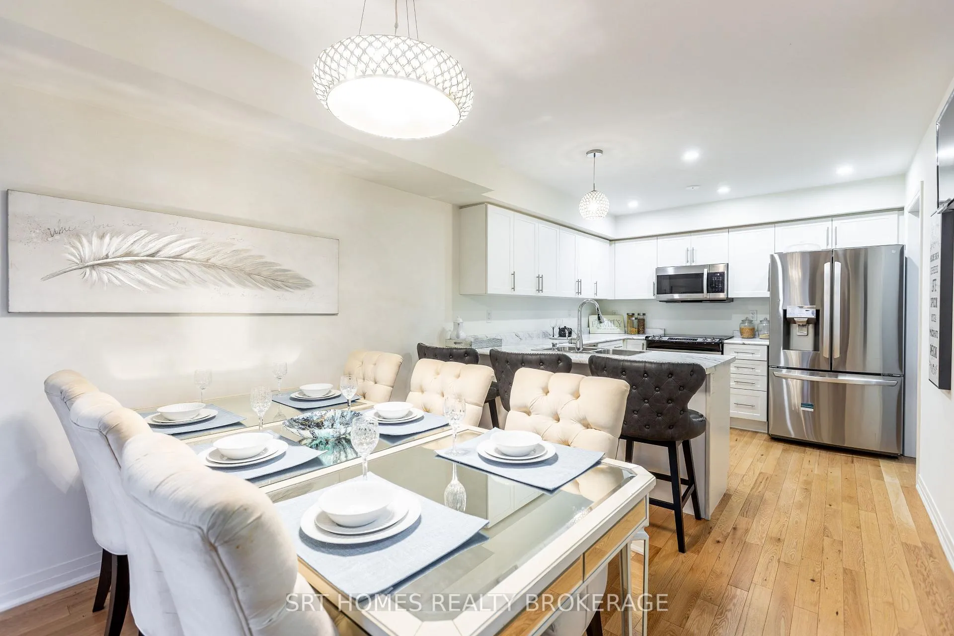 Photo 18 of 224 Lord Elgin Lane, Clarington, Bowmanville — HOMEH