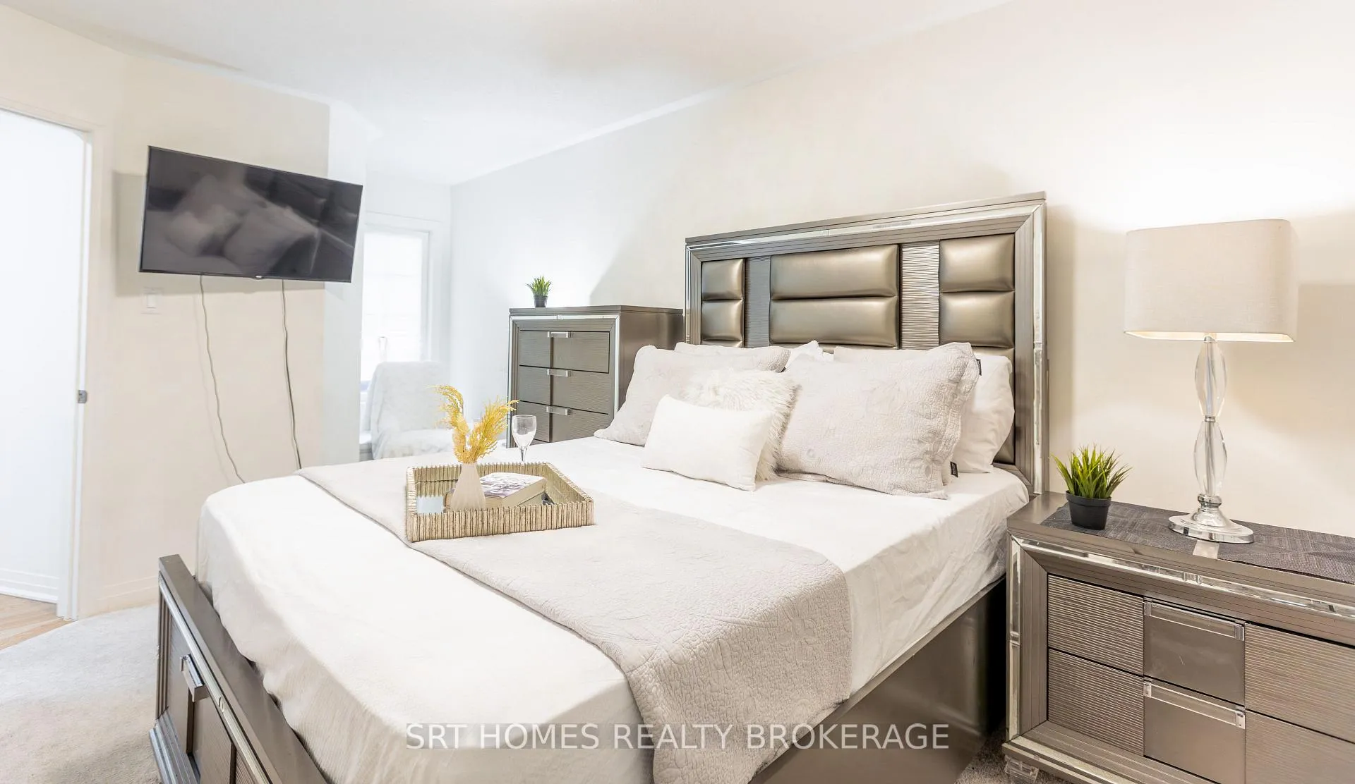 Photo 35 of 224 Lord Elgin Lane, Clarington, Bowmanville — HOMEH