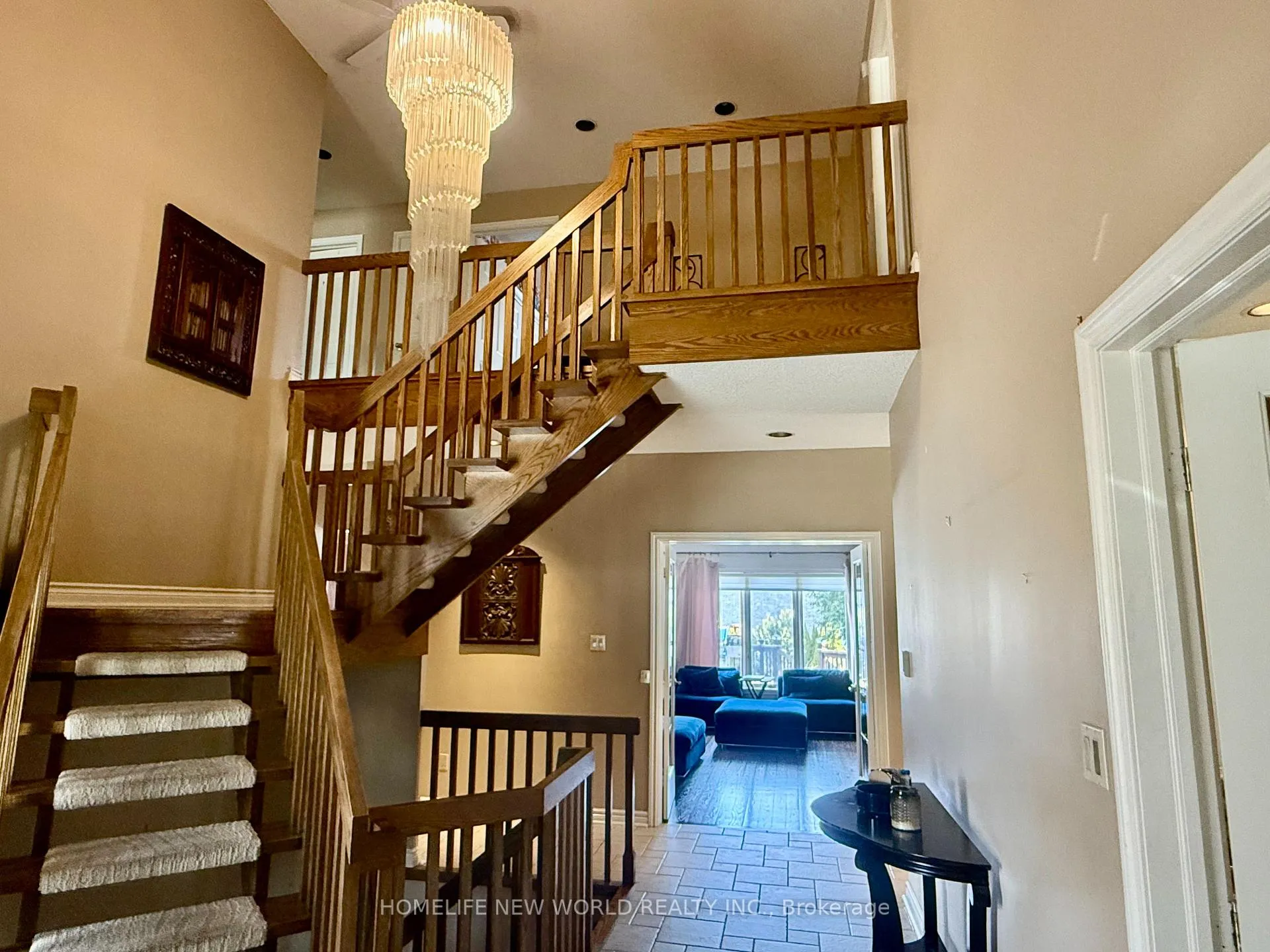Photo 5 of 3 Jenkinson Grove, King, King City — HOMEH