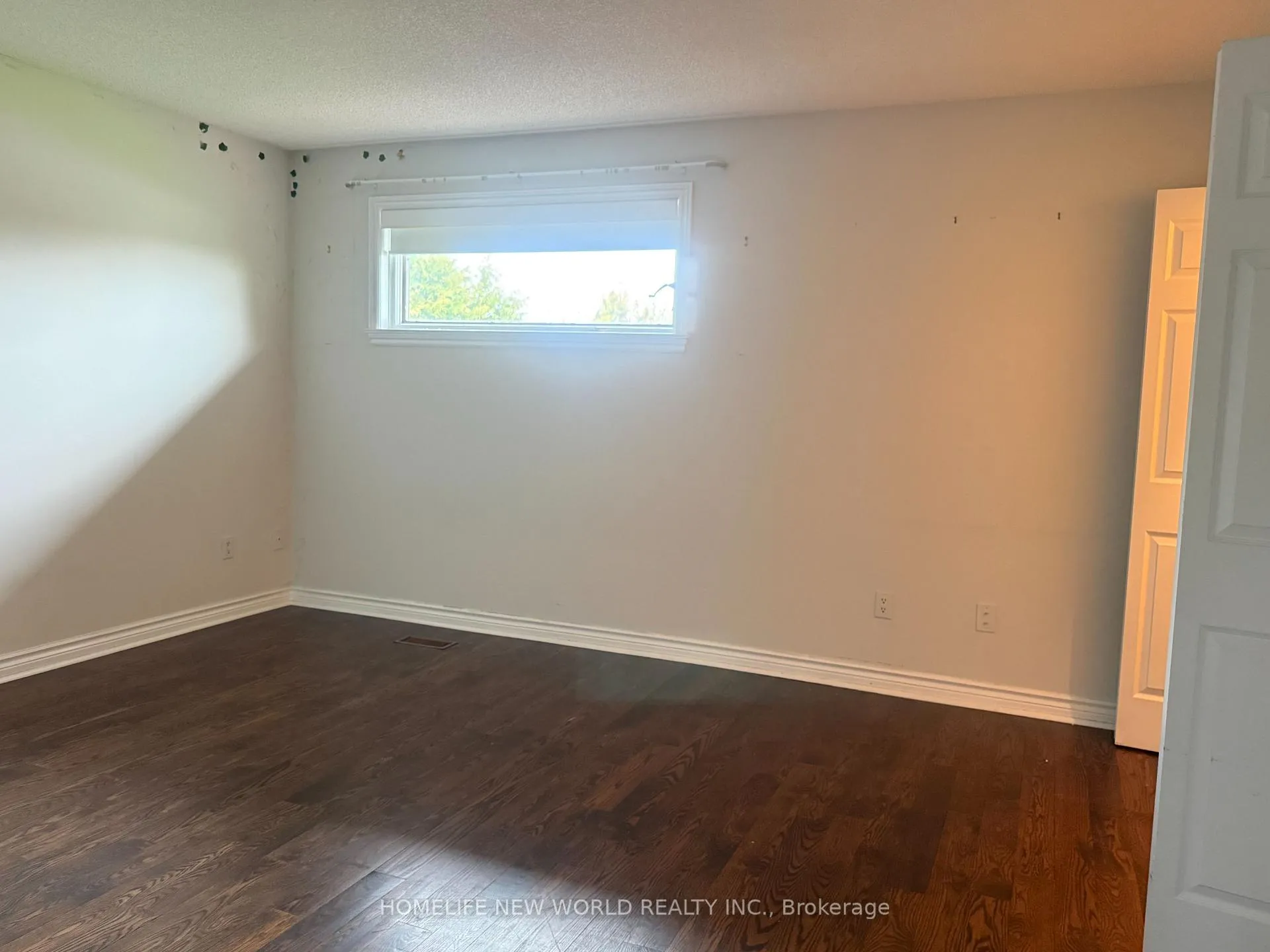 Photo 11 of 3 Jenkinson Grove, King, King City — HOMEH