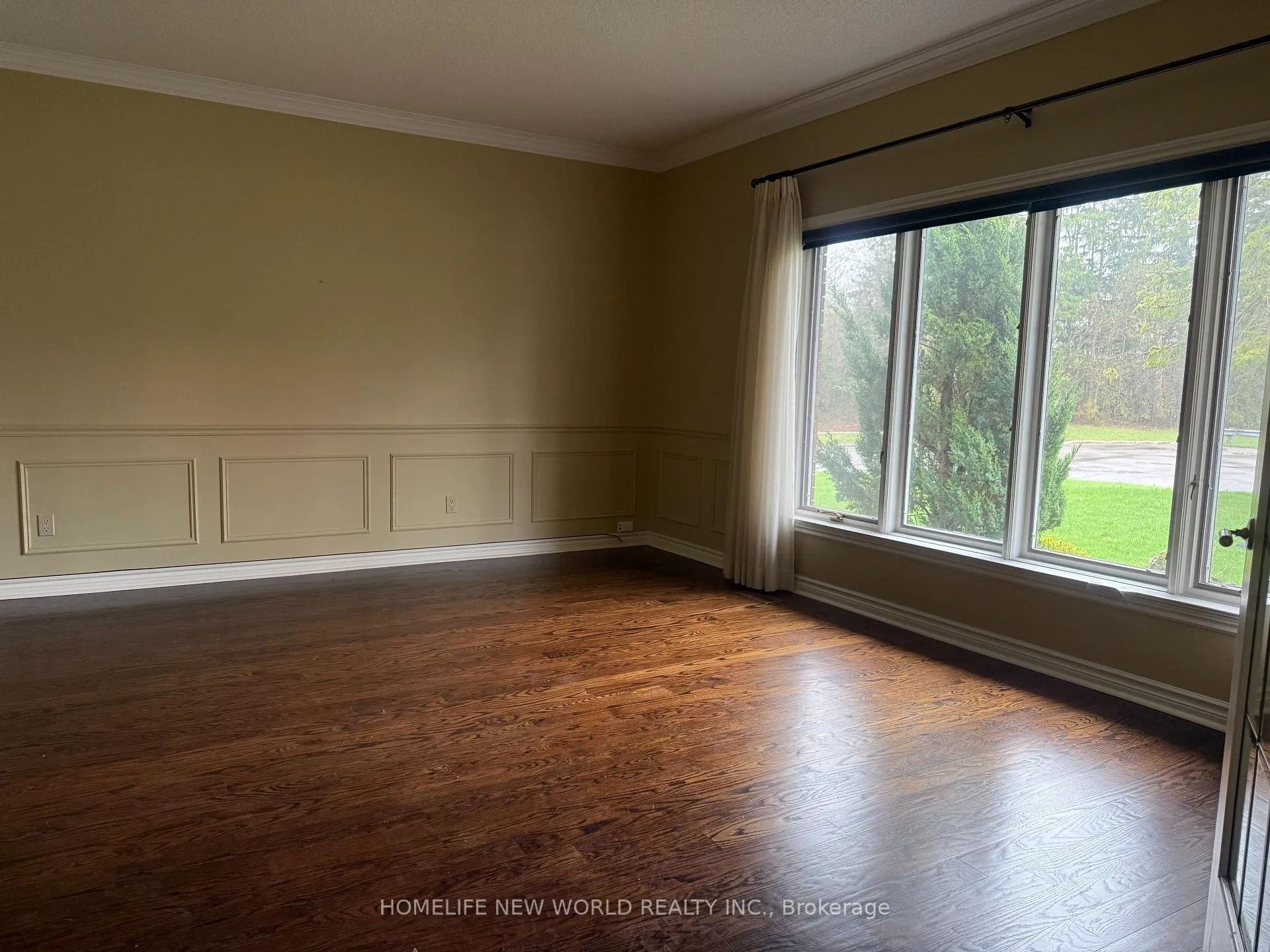 Photo 16 of 3 Jenkinson Grove, King, King City — HOMEH