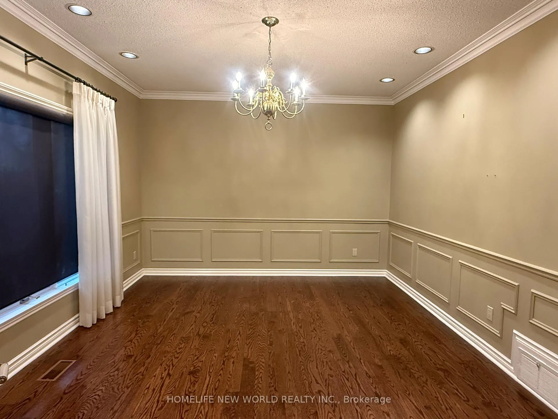 Photo 17 of 3 Jenkinson Grove, King, King City — HOMEH