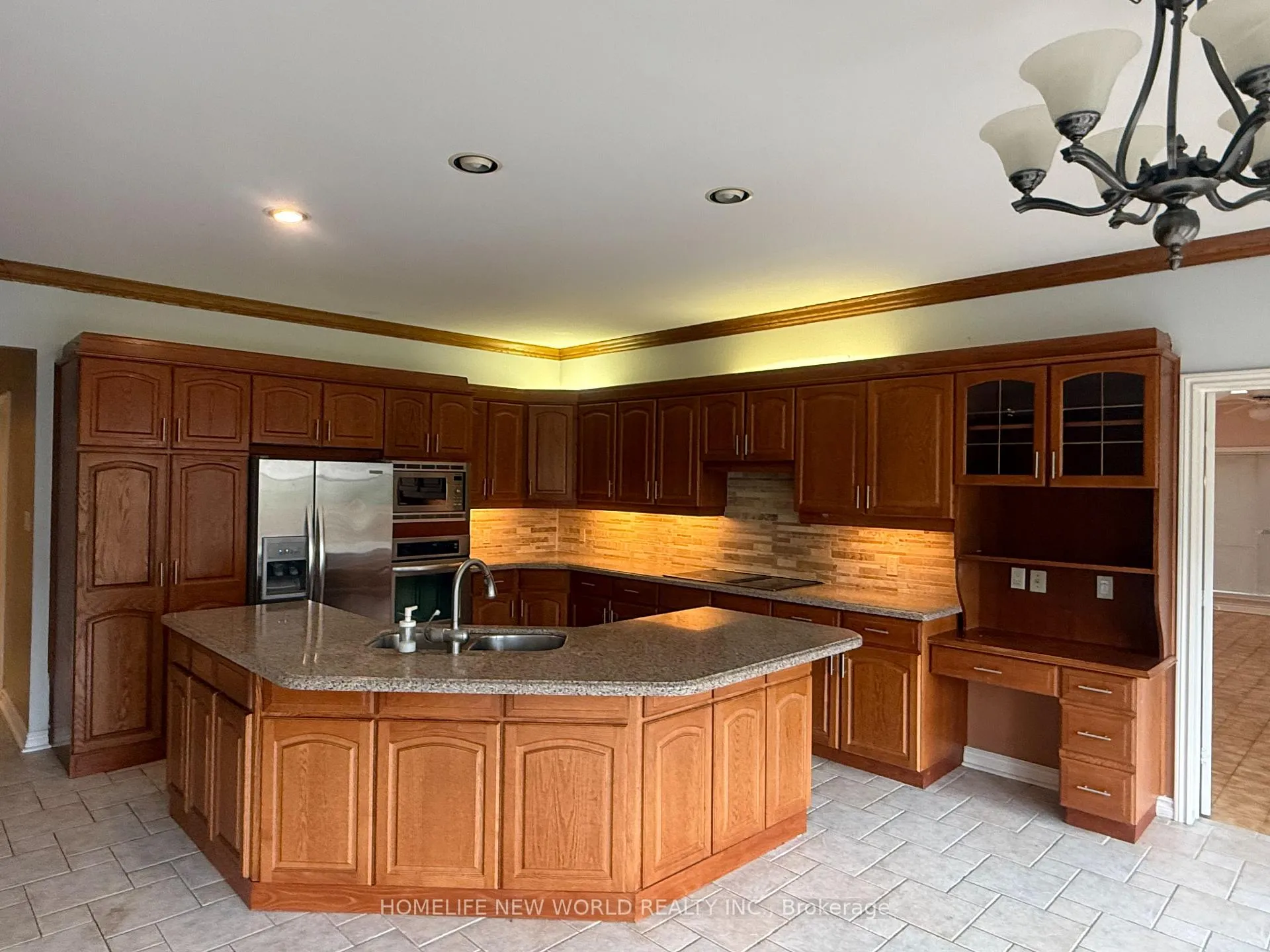 Photo 21 of 3 Jenkinson Grove, King, King City — HOMEH