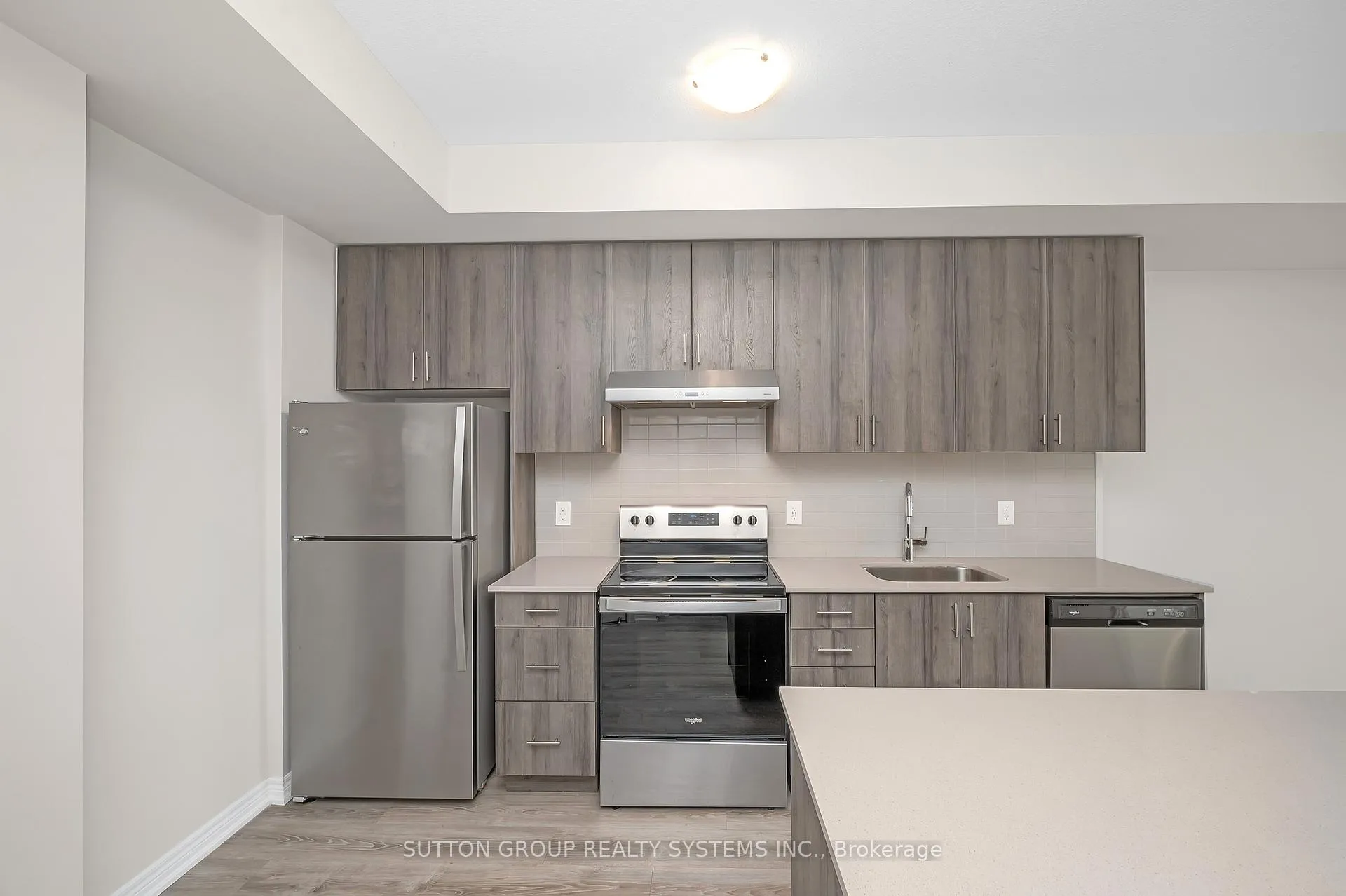 Photo 6 of Unit 212, 121 Highway 8, Hamilton, Stoney Creek — HOMEH