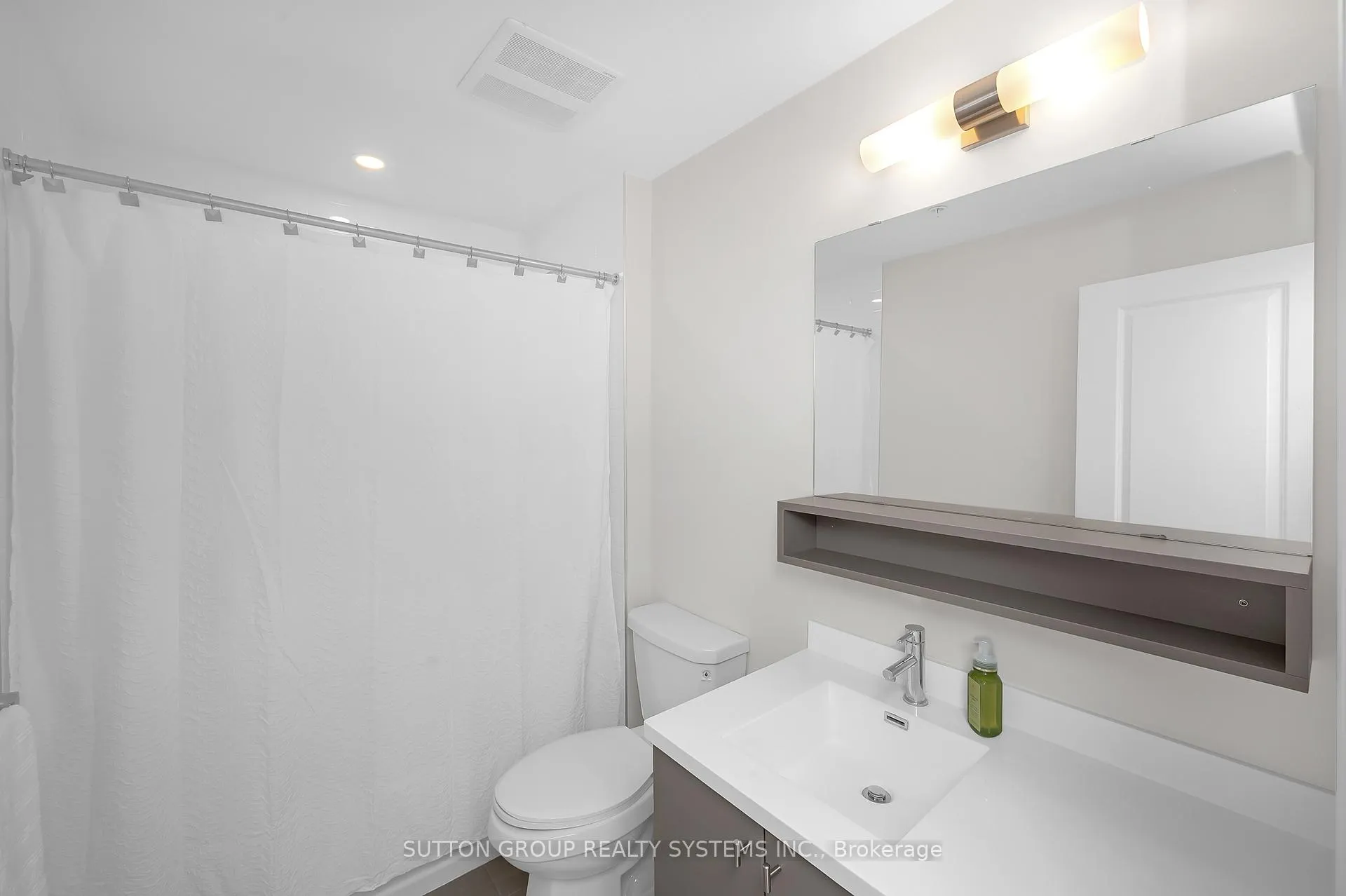 Photo 11 of Unit 212, 121 Highway 8, Hamilton, Stoney Creek — HOMEH
