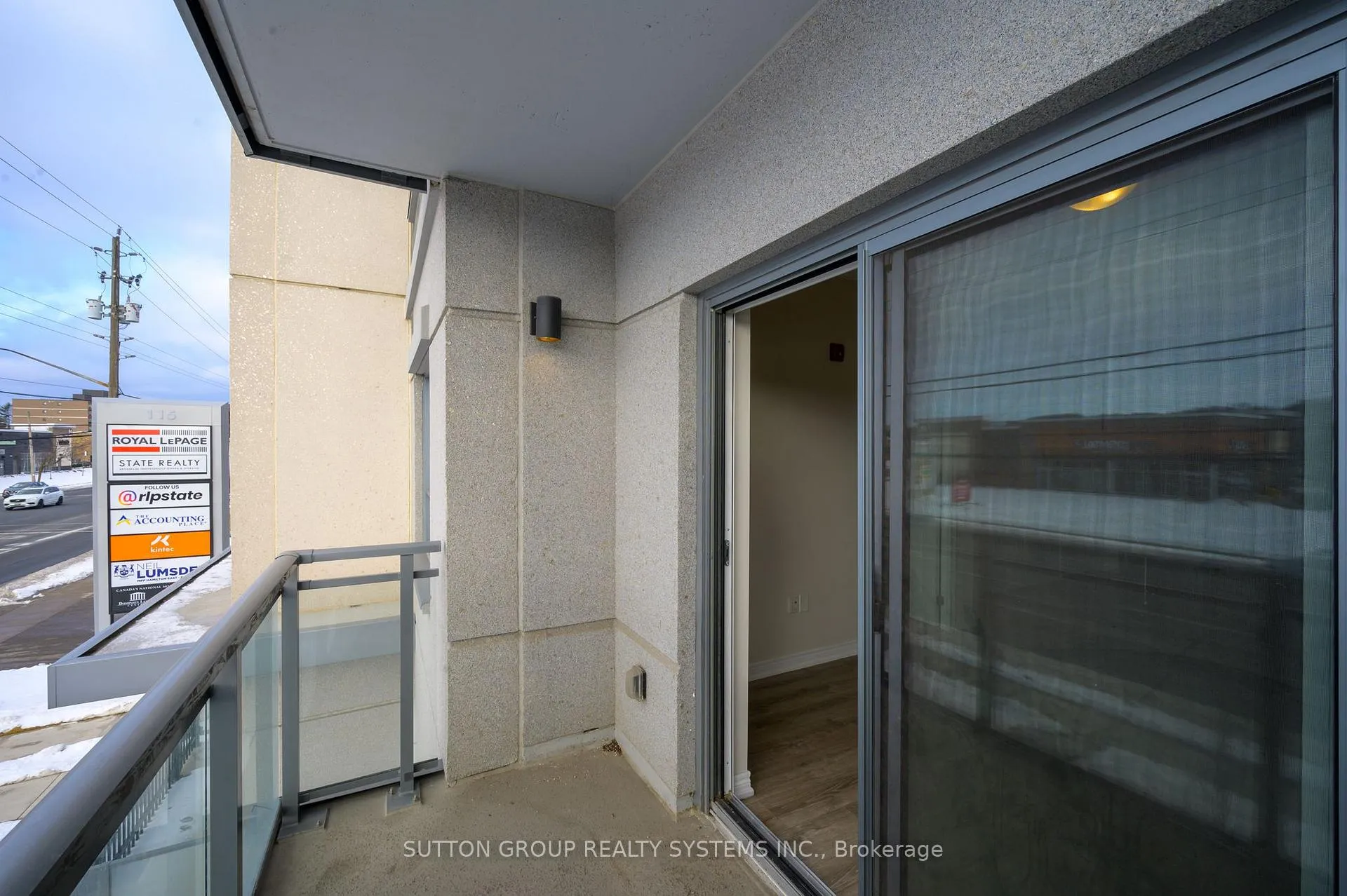 Photo 14 of Unit 212, 121 Highway 8, Hamilton, Stoney Creek — HOMEH