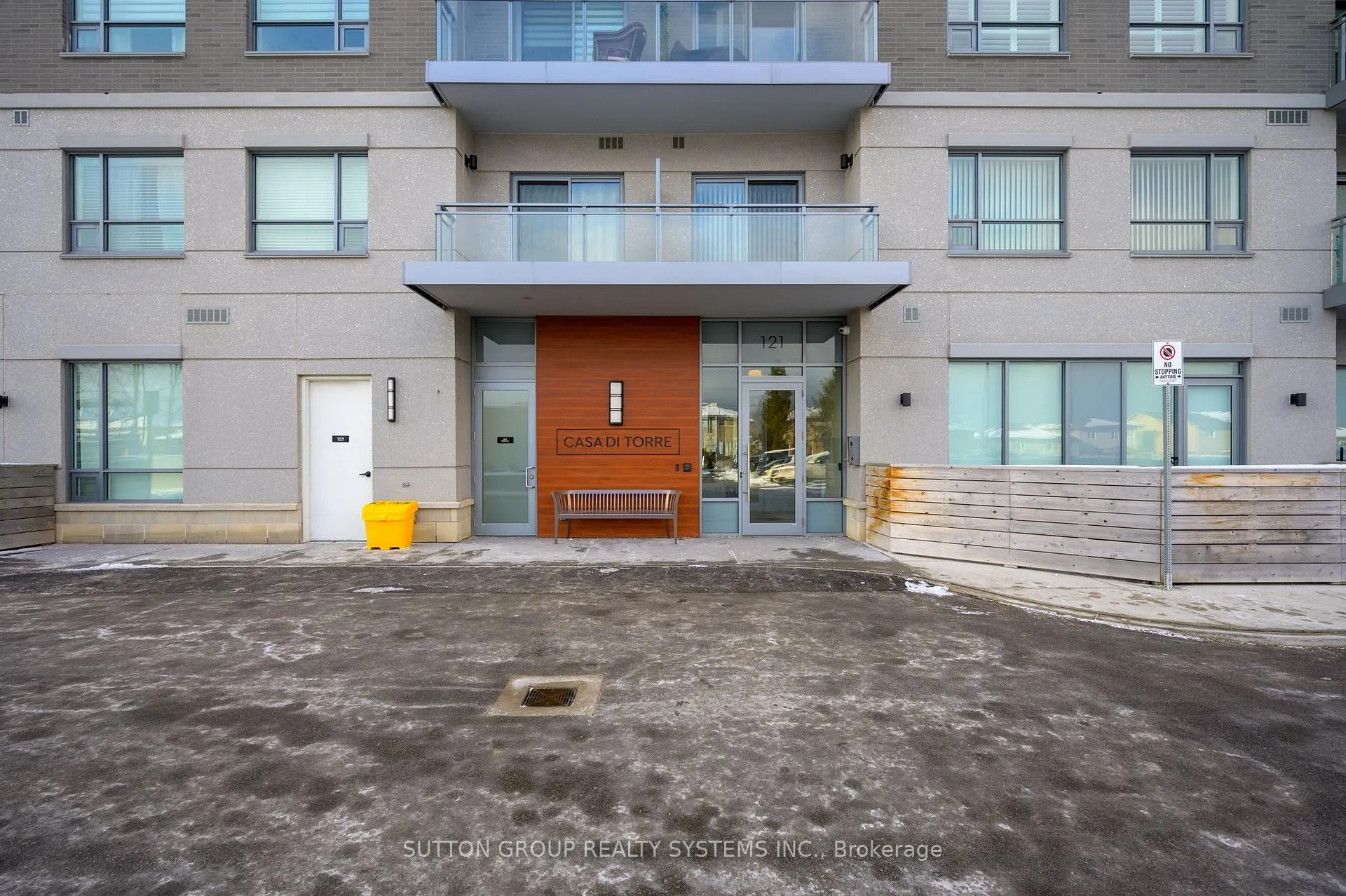 Photo 16 of Unit 212, 121 Highway 8, Hamilton, Stoney Creek — HOMEH