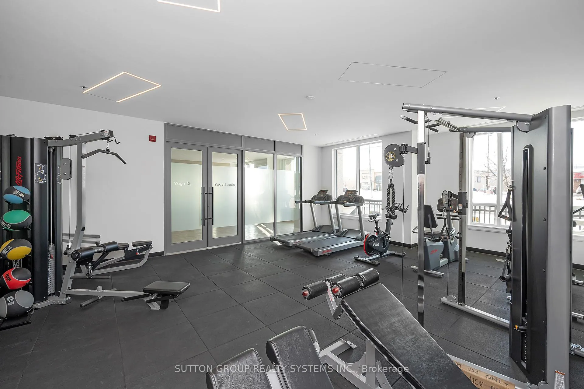 Photo 18 of Unit 212, 121 Highway 8, Hamilton, Stoney Creek — HOMEH