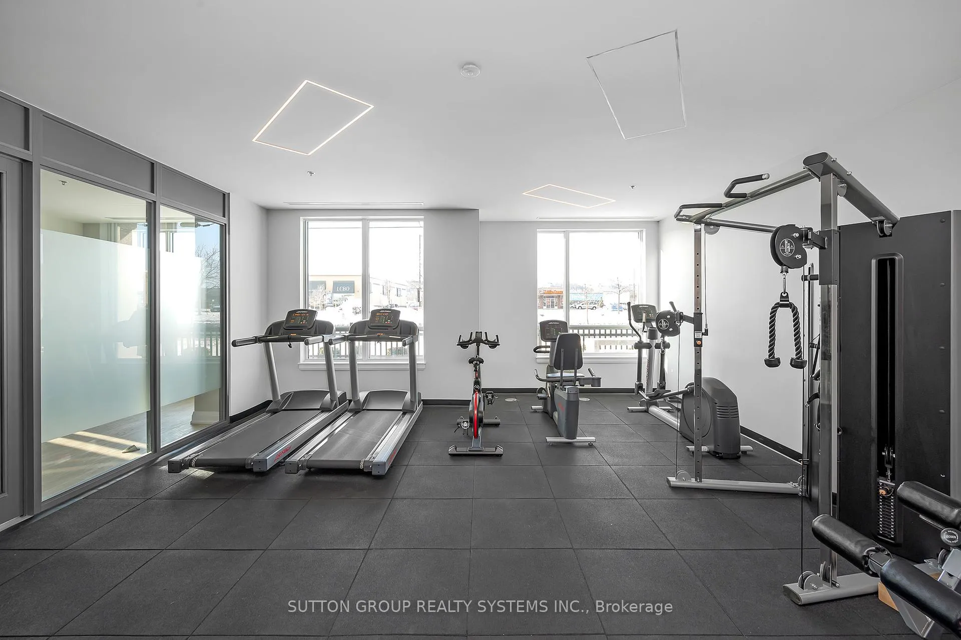 Photo 19 of Unit 212, 121 Highway 8, Hamilton, Stoney Creek — HOMEH