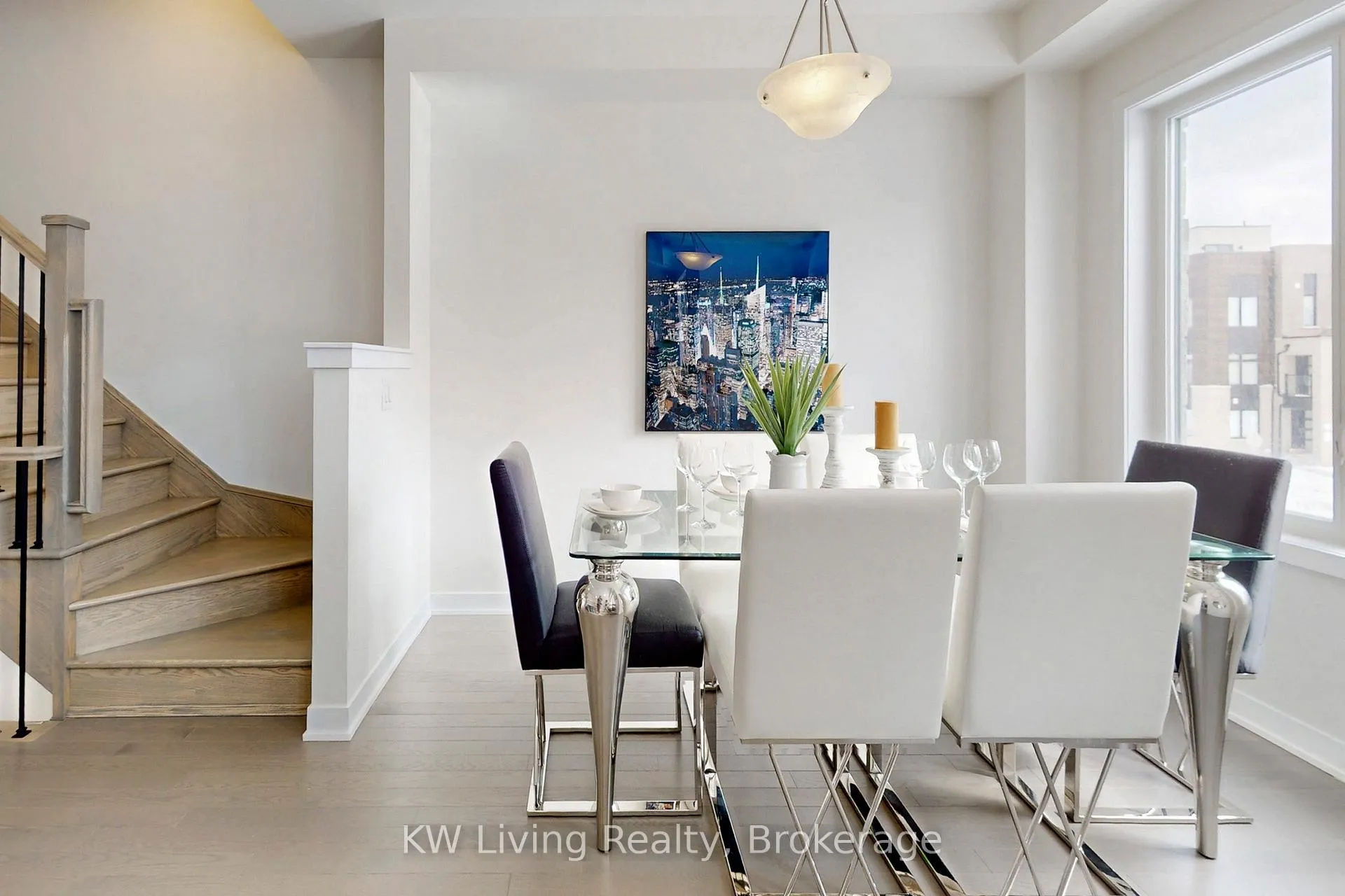 Photo 19 of 62 York Downs Boulevard, Markham, Angus Glen — HOMEH