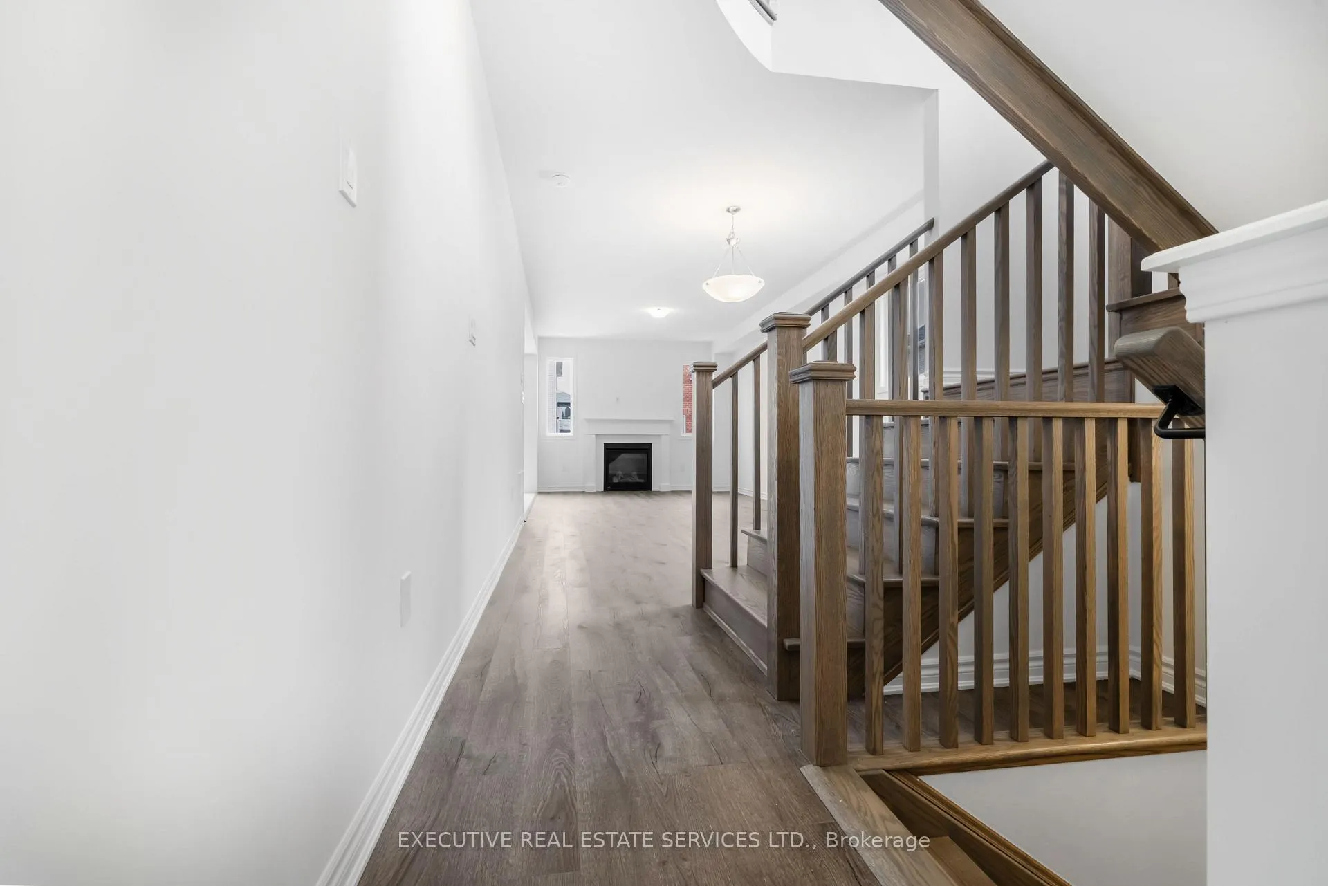 Photo 6 of 304 Starflower Place, Milton, Walker — HOMEH