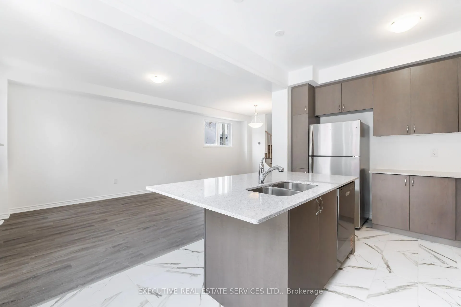 Photo 15 of 304 Starflower Place, Milton, Walker — HOMEH