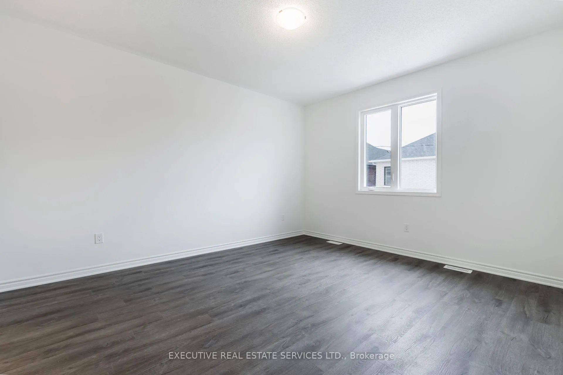 Photo 19 of 304 Starflower Place, Milton, Walker — HOMEH
