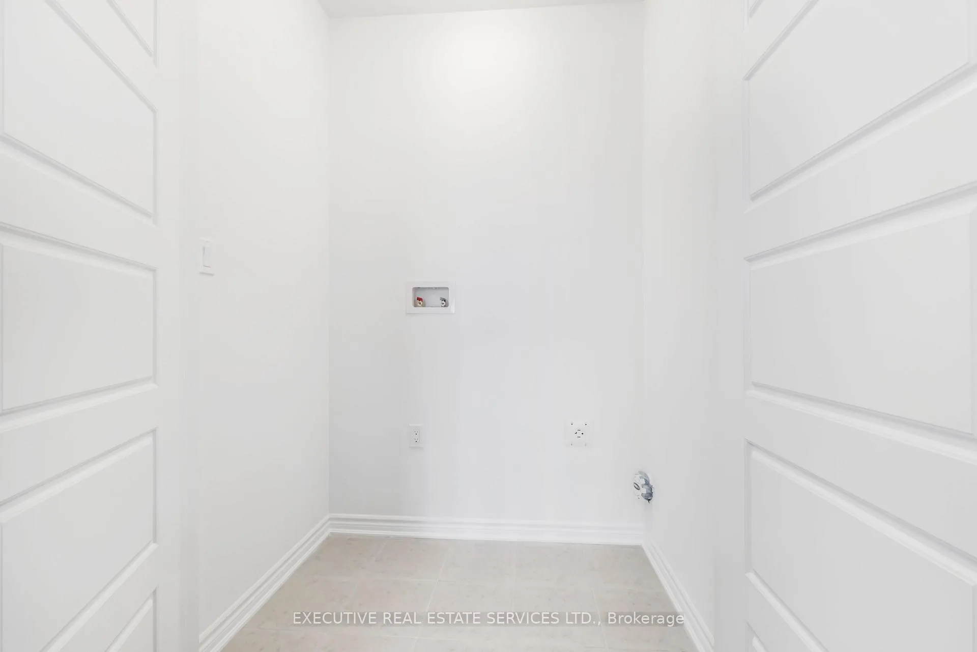 Photo 36 of 304 Starflower Place, Milton, Walker — HOMEH