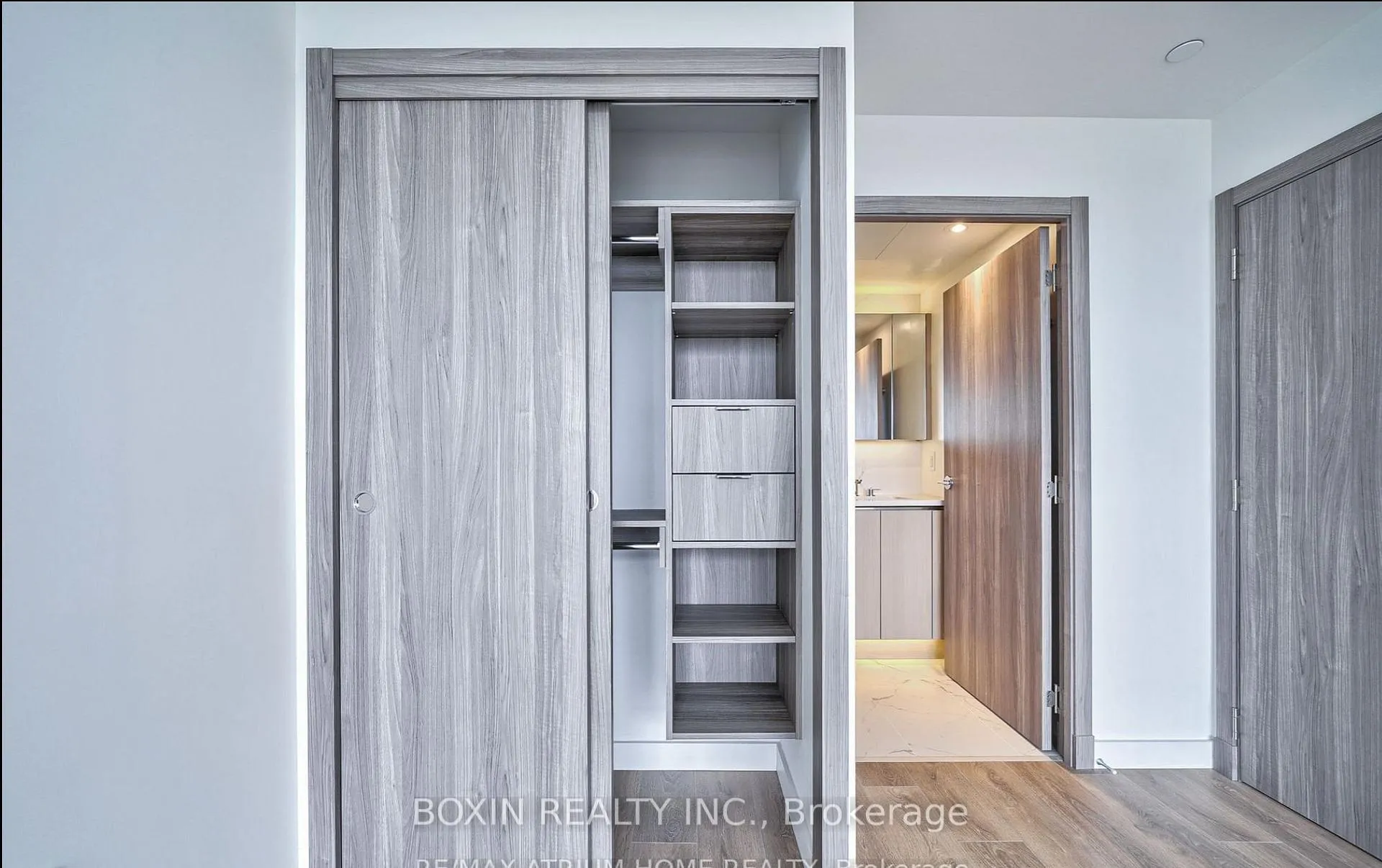 Photo 17 of Unit PH2105, 25 Mcmahon Drive, North York, Bayview Village — HOMEH