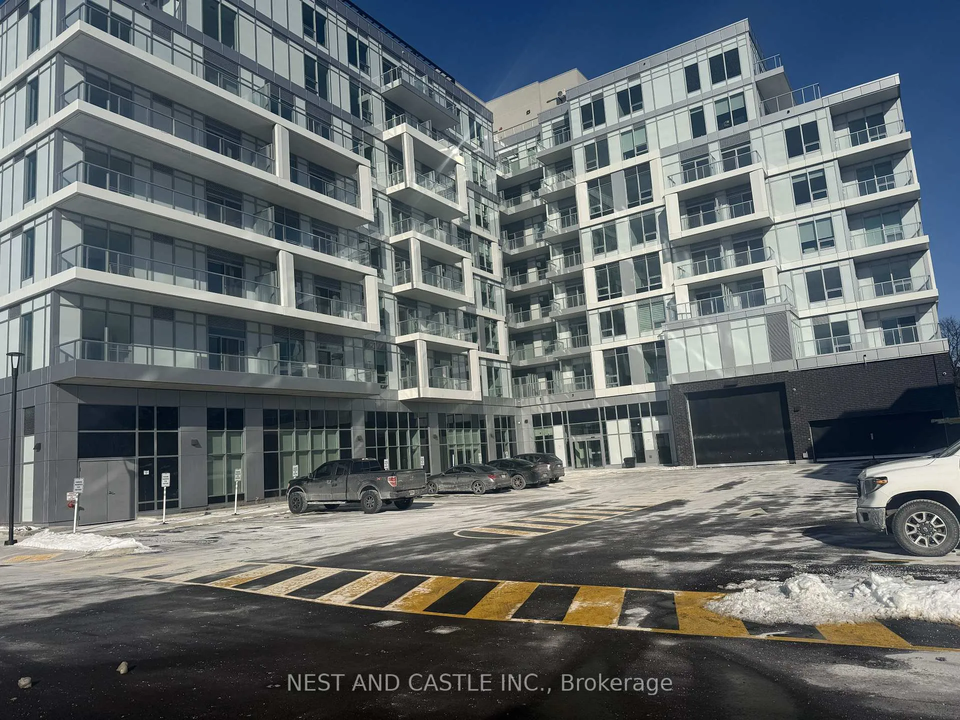 Photo 1 of Unit PH02, 500 Plains Road E, Burlington, LaSalle — HOMEH