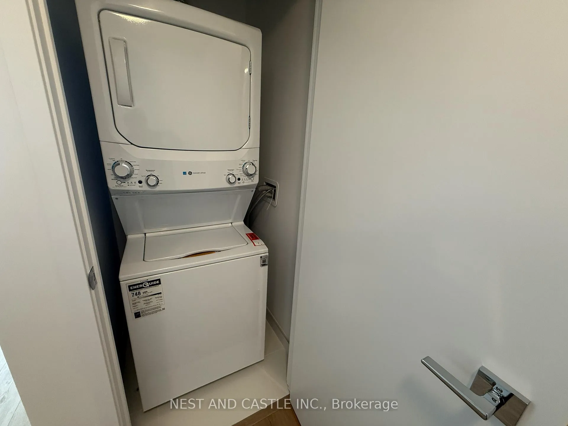 Photo 12 of Unit PH02, 500 Plains Road E, Burlington, LaSalle — HOMEH