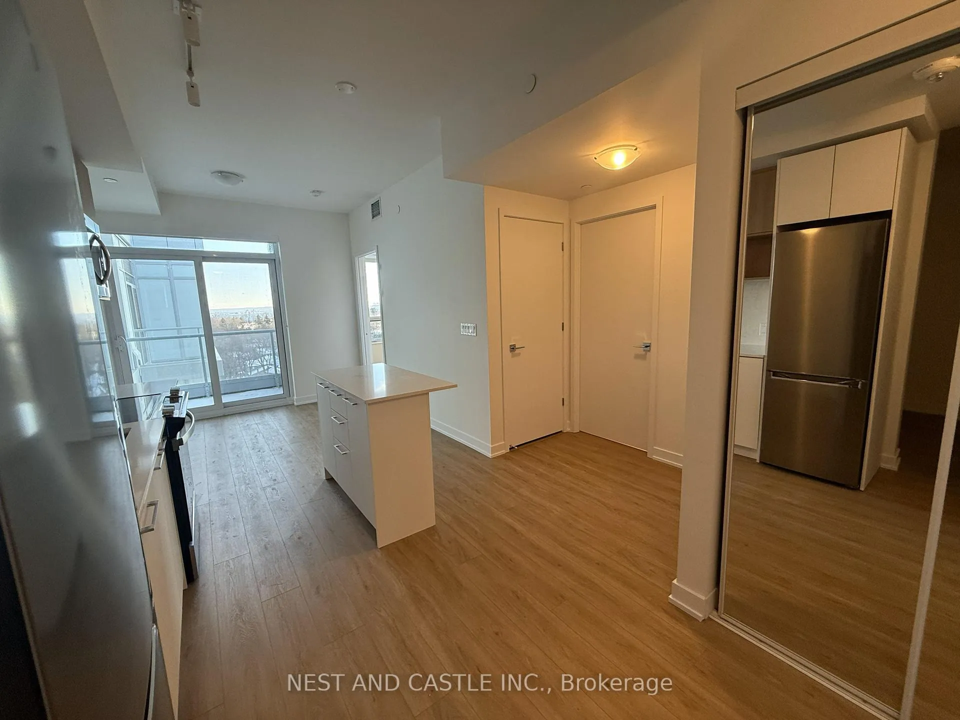 Photo 17 of Unit PH02, 500 Plains Road E, Burlington, LaSalle — HOMEH