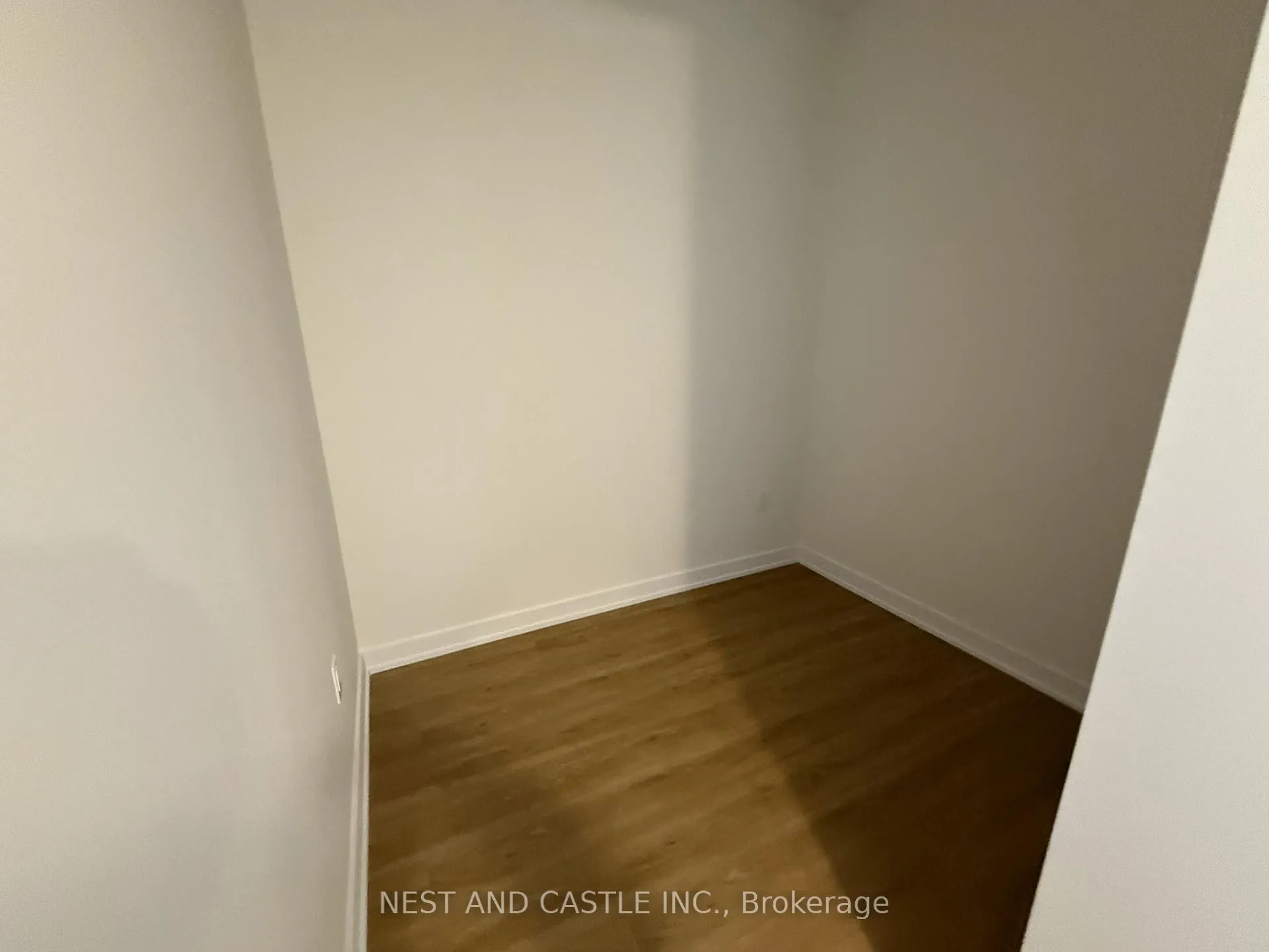 Photo 18 of Unit PH02, 500 Plains Road E, Burlington, LaSalle — HOMEH