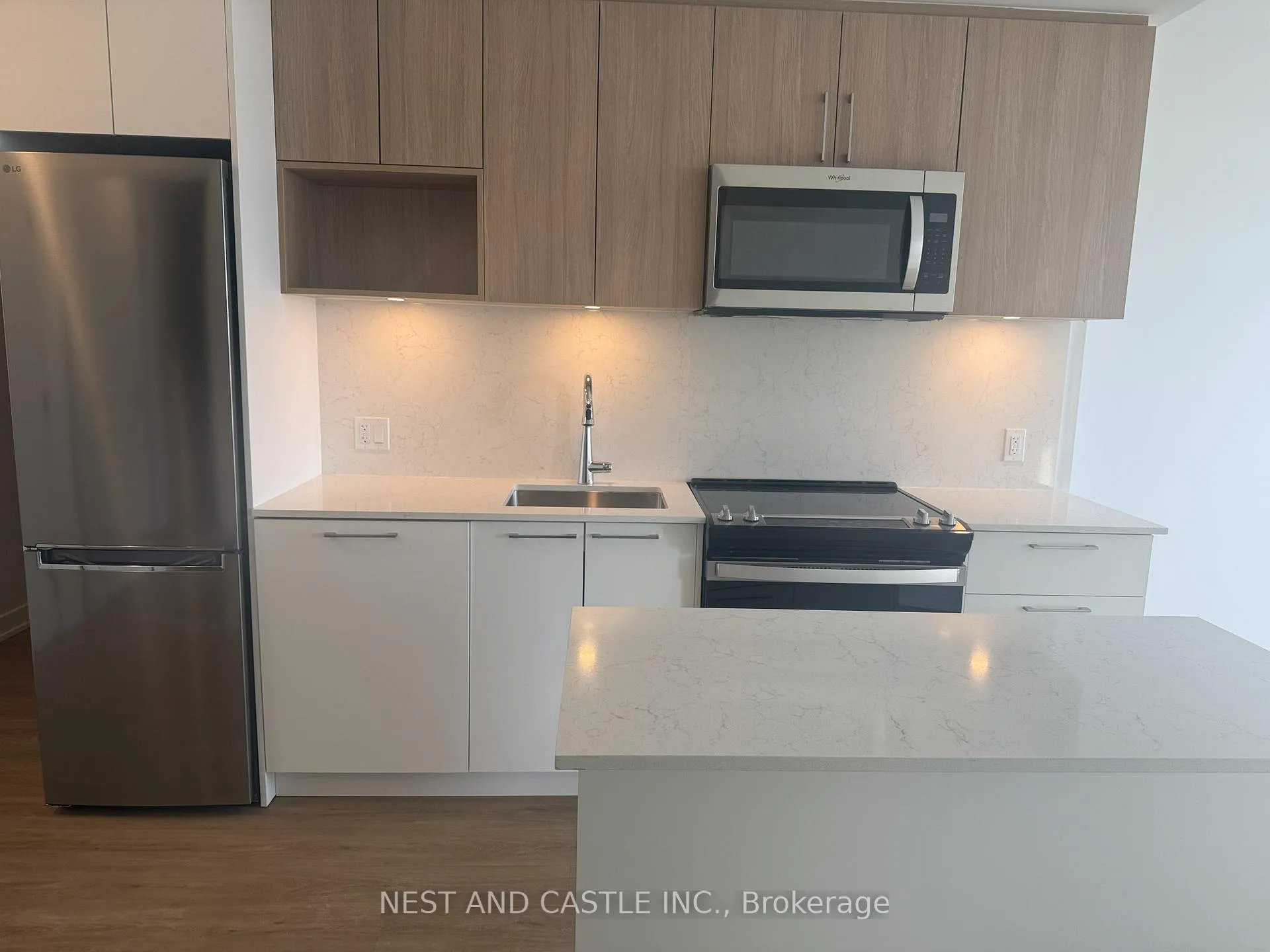 Photo 24 of Unit PH02, 500 Plains Road E, Burlington, LaSalle — HOMEH