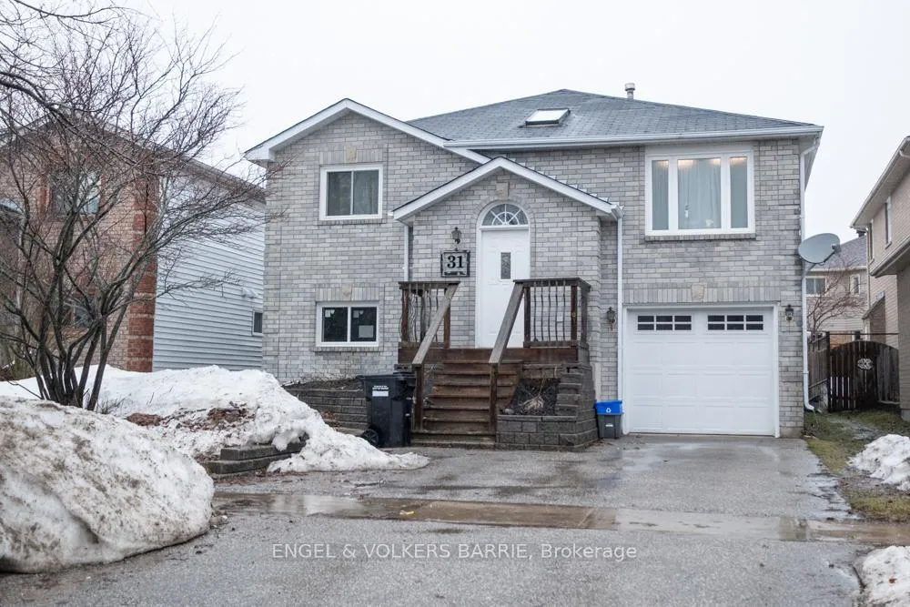 Photo 1 of 31 Finlay Road, Barrie, Letitia Heights — HOMEH