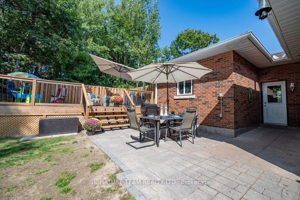 Photo 8 of 581 Laurentian Drive, Petawawa — HOMEH