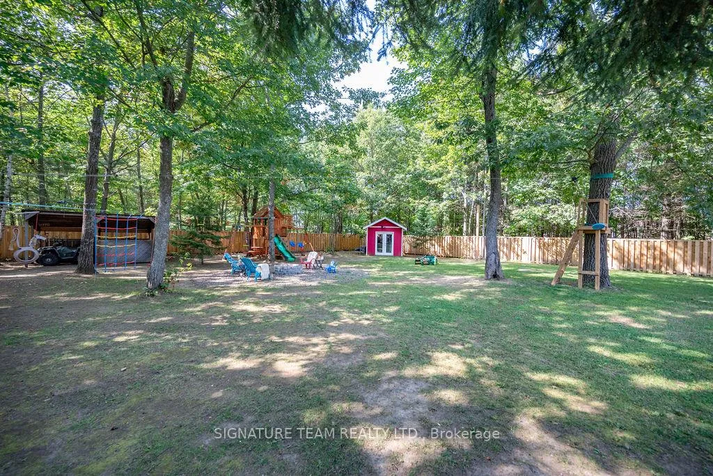 Photo 12 of 581 Laurentian Drive, Petawawa — HOMEH