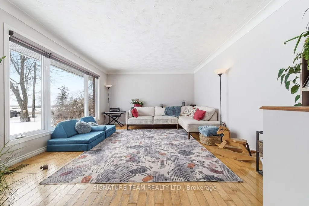 Photo 24 of 581 Laurentian Drive, Petawawa — HOMEH