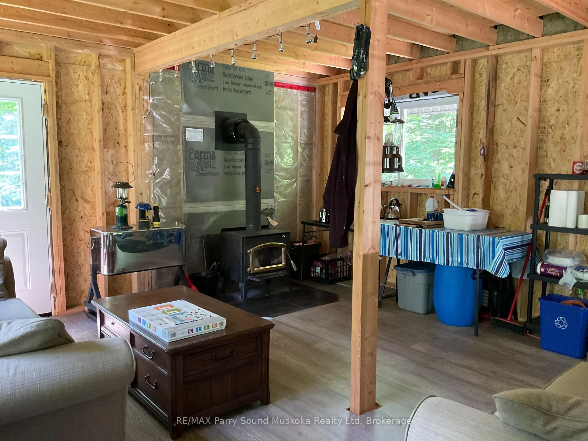 Photo 18 of 00 Jack'S, Parry Sound Remote Area, Golden Valley — HOMEH
