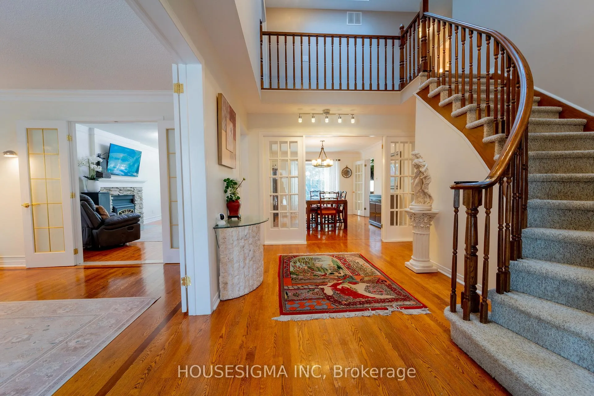 Photo 5 of 566 Falwyn Crescent, Ottawa, Fallingbrook/Ridgemount — HOMEH