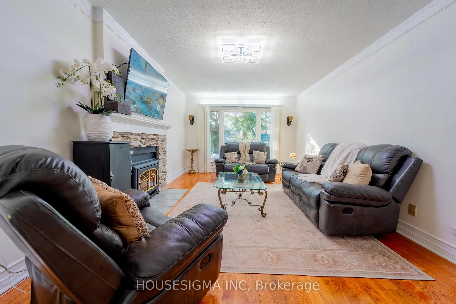 Photo 9 of 566 Falwyn Crescent, Ottawa, Fallingbrook/Ridgemount — HOMEH