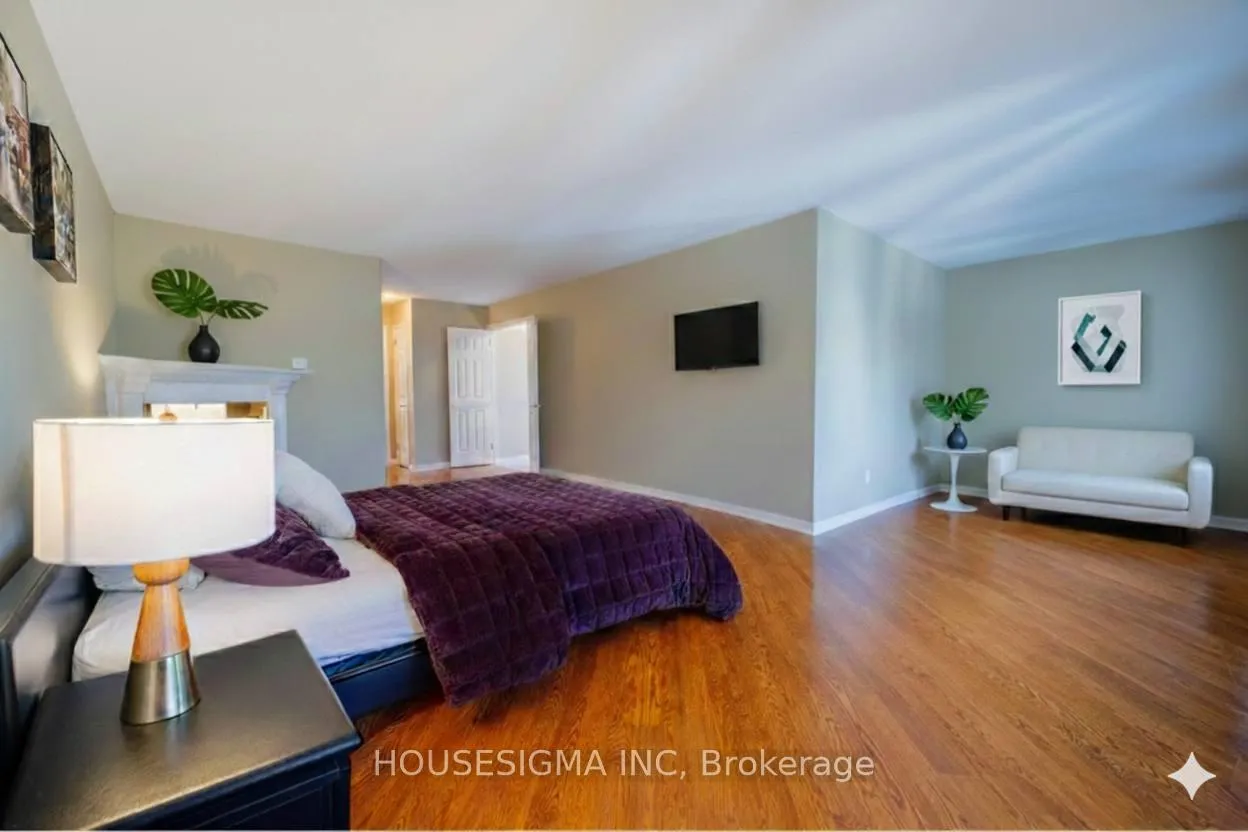 Photo 24 of 566 Falwyn Crescent, Ottawa, Fallingbrook/Ridgemount — HOMEH