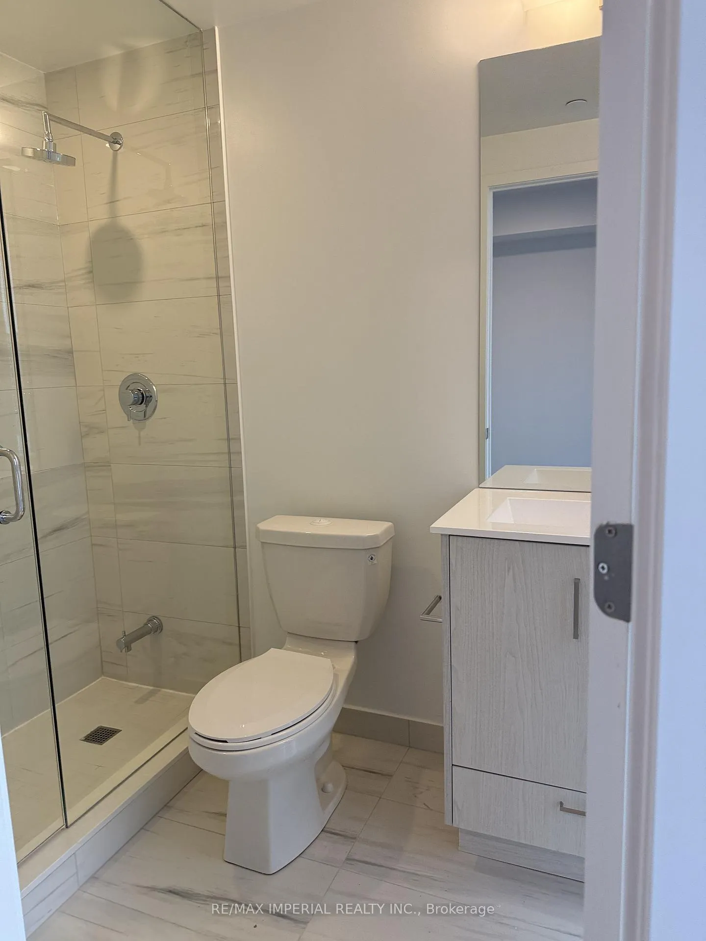 Photo 8 of Unit 1603, 180 Front Street E, Toronto, Moss Park — HOMEH