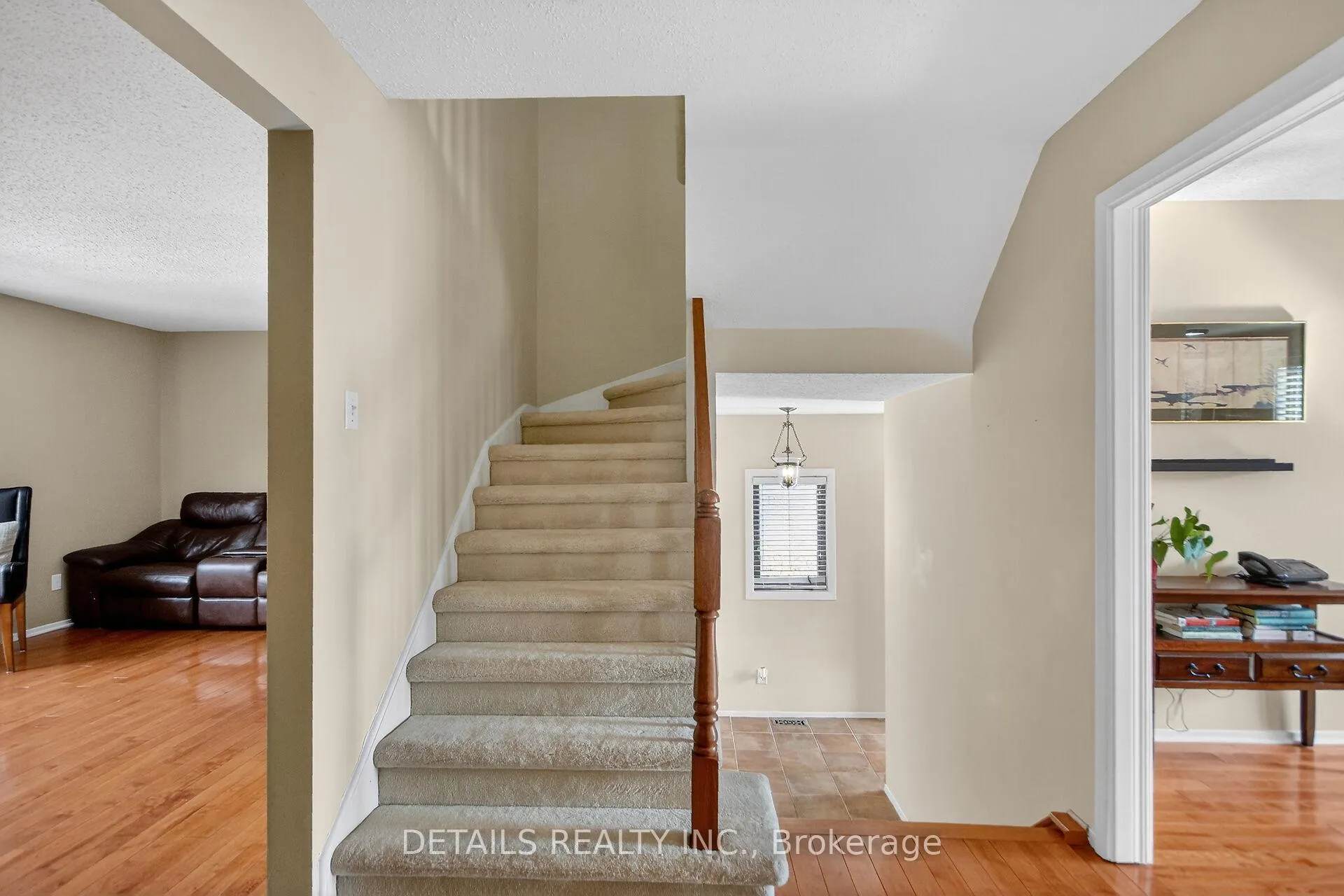 Photo 30 of 37 Gillespie Crescent N, Ottawa, Hunt Club Woods — HOMEH